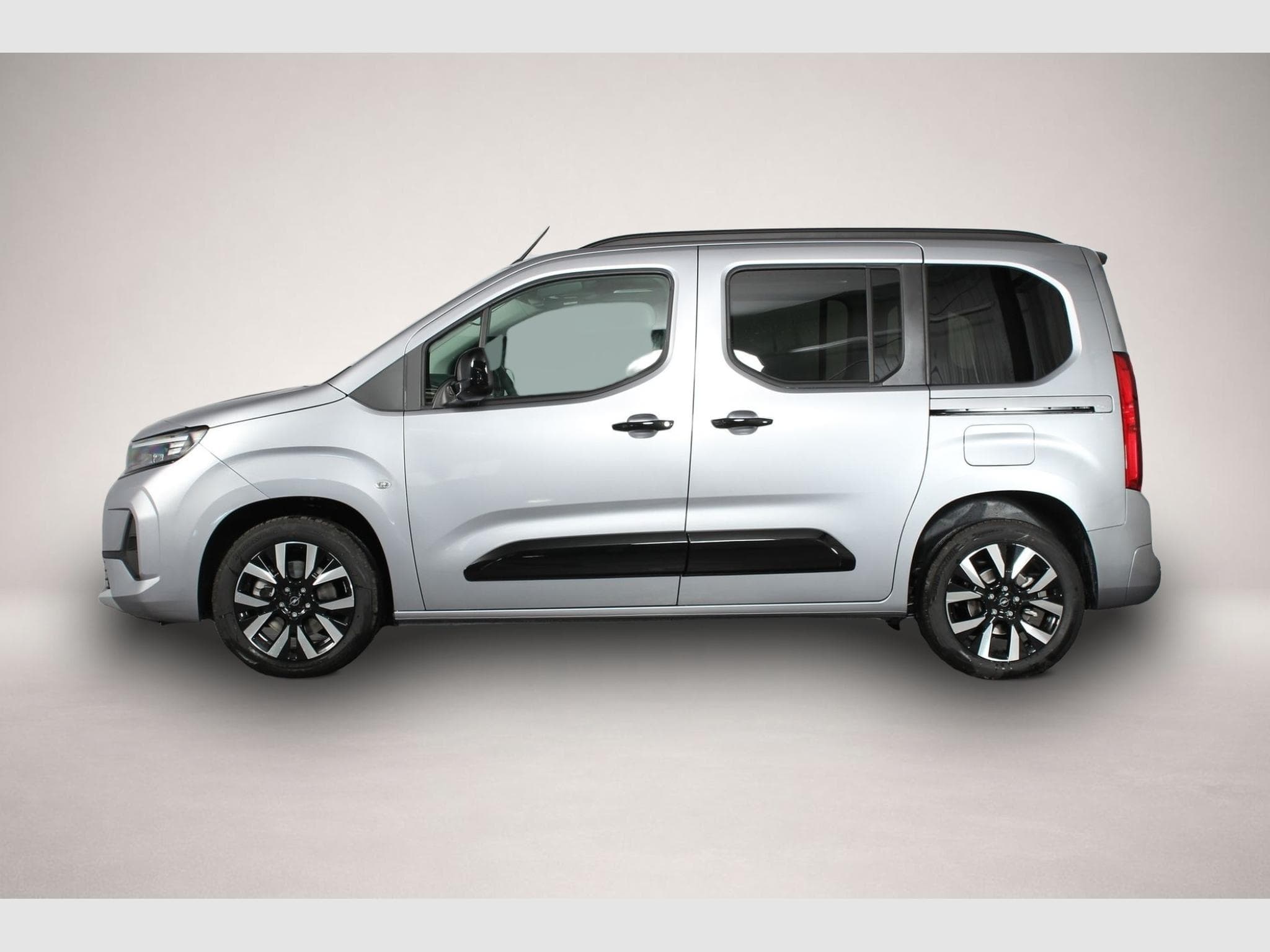 Opel Combo (2026) - Photo 2