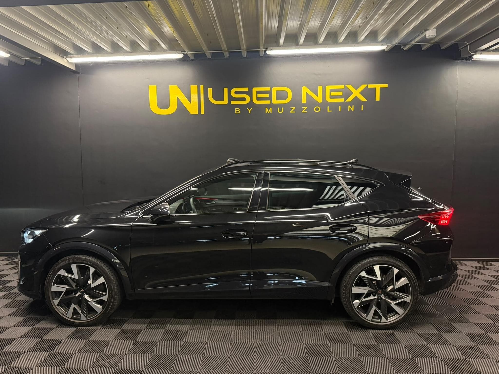 Cupra Formentor VZ 2.0 4X4 TSi 333 (2025) - Foto 5
