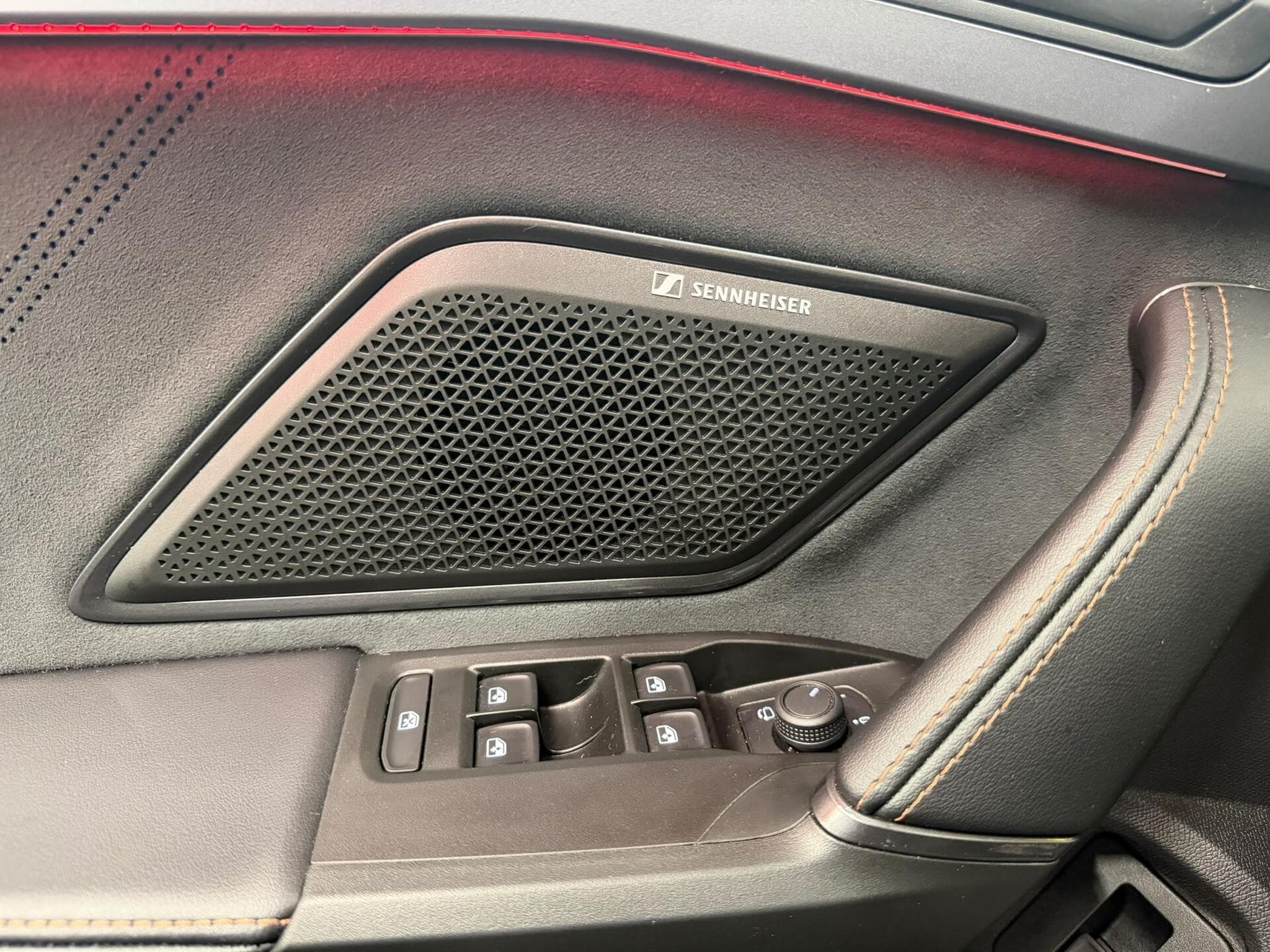 Cupra Formentor VZ 2.0 4X4 TSi 333 (2025) - Foto 10