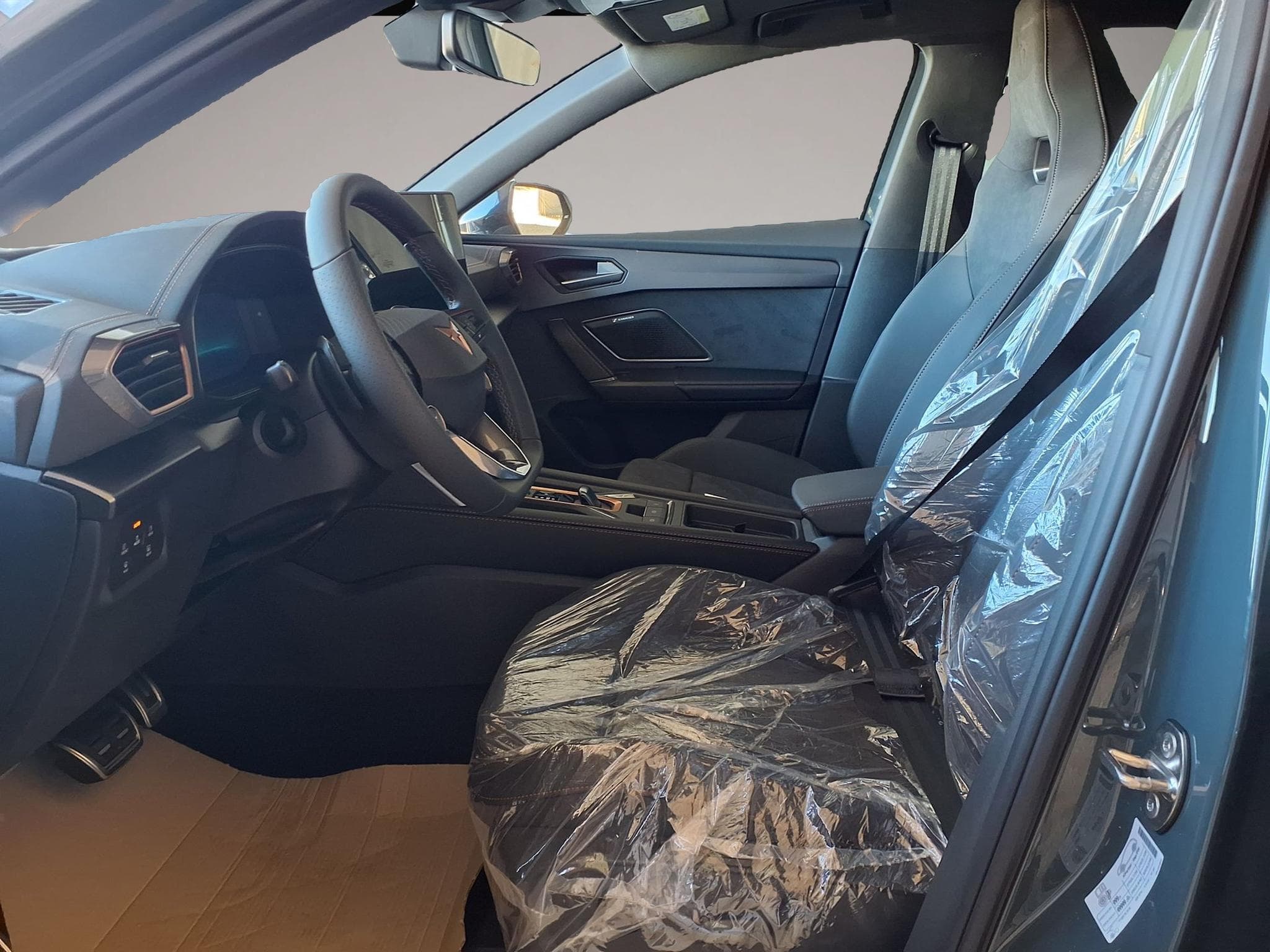 Cupra Leon (2026) - Photo 5