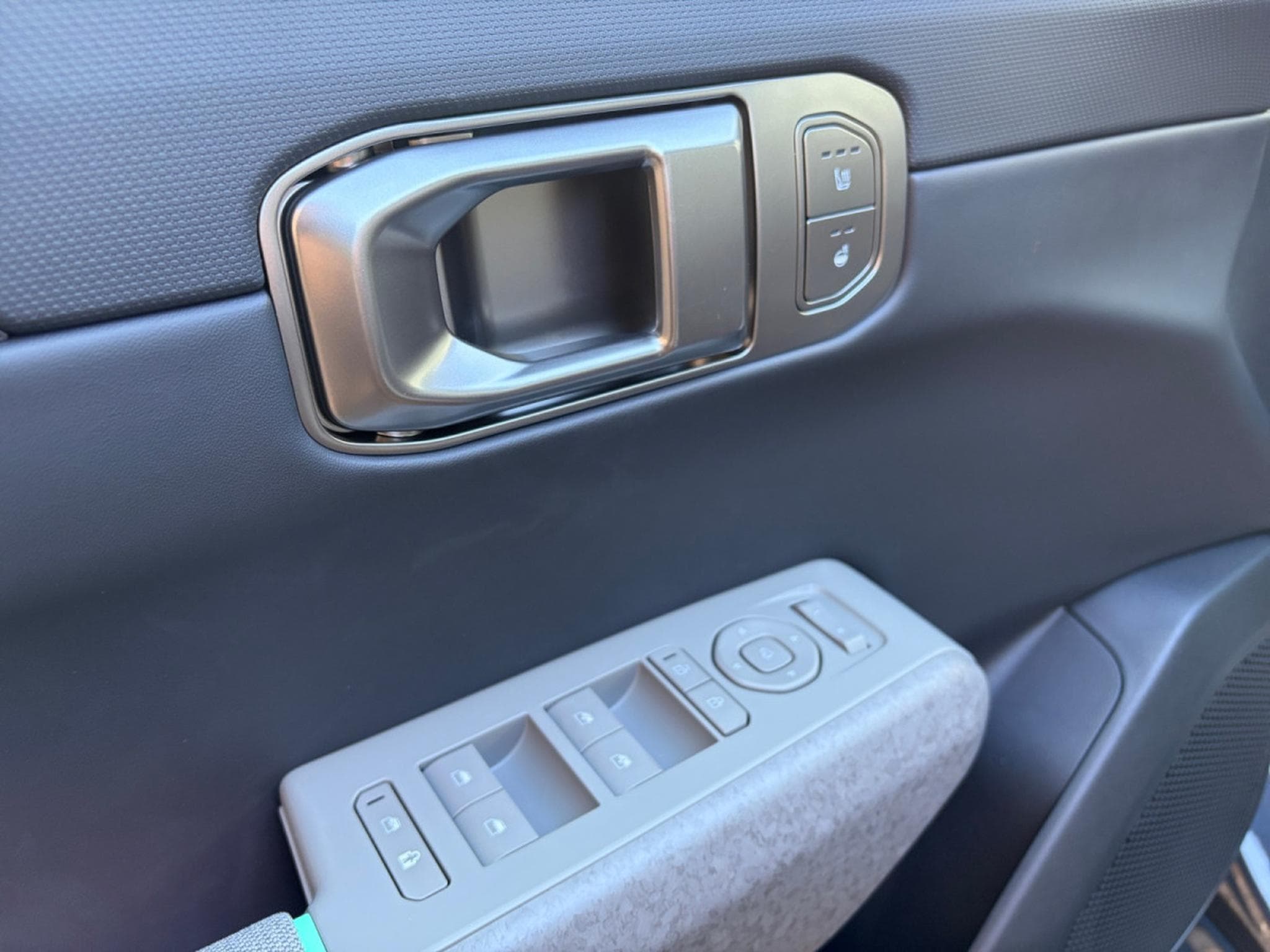 Kia EV4 Business Plus 81,4 kWh FWD (2026) - Photo 11