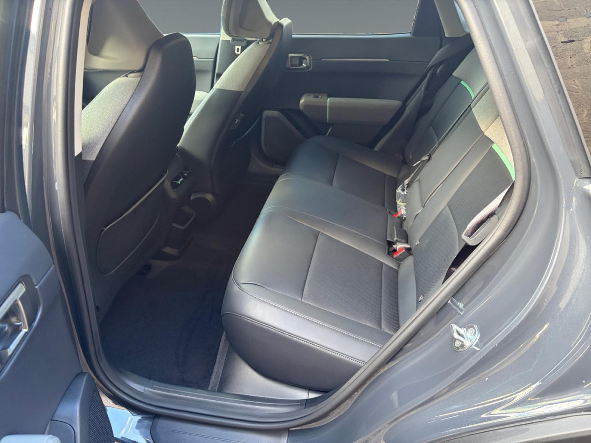 Kia EV4 Business Plus 81,4 kWh FWD (2026) - Photo 16