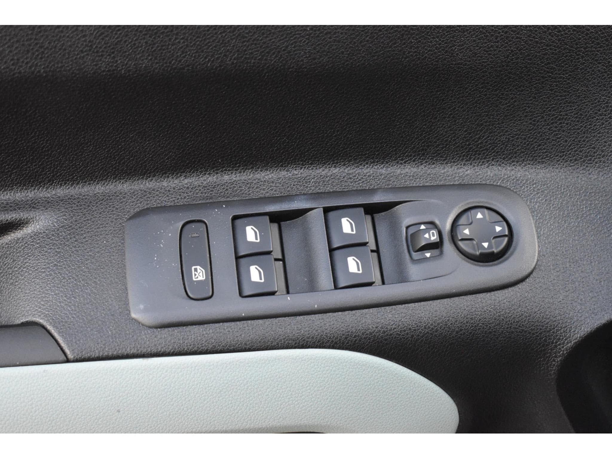 Citroën Berlingo Multispace 110 5 places 41000km Etat neuf (2019) - Photo 14