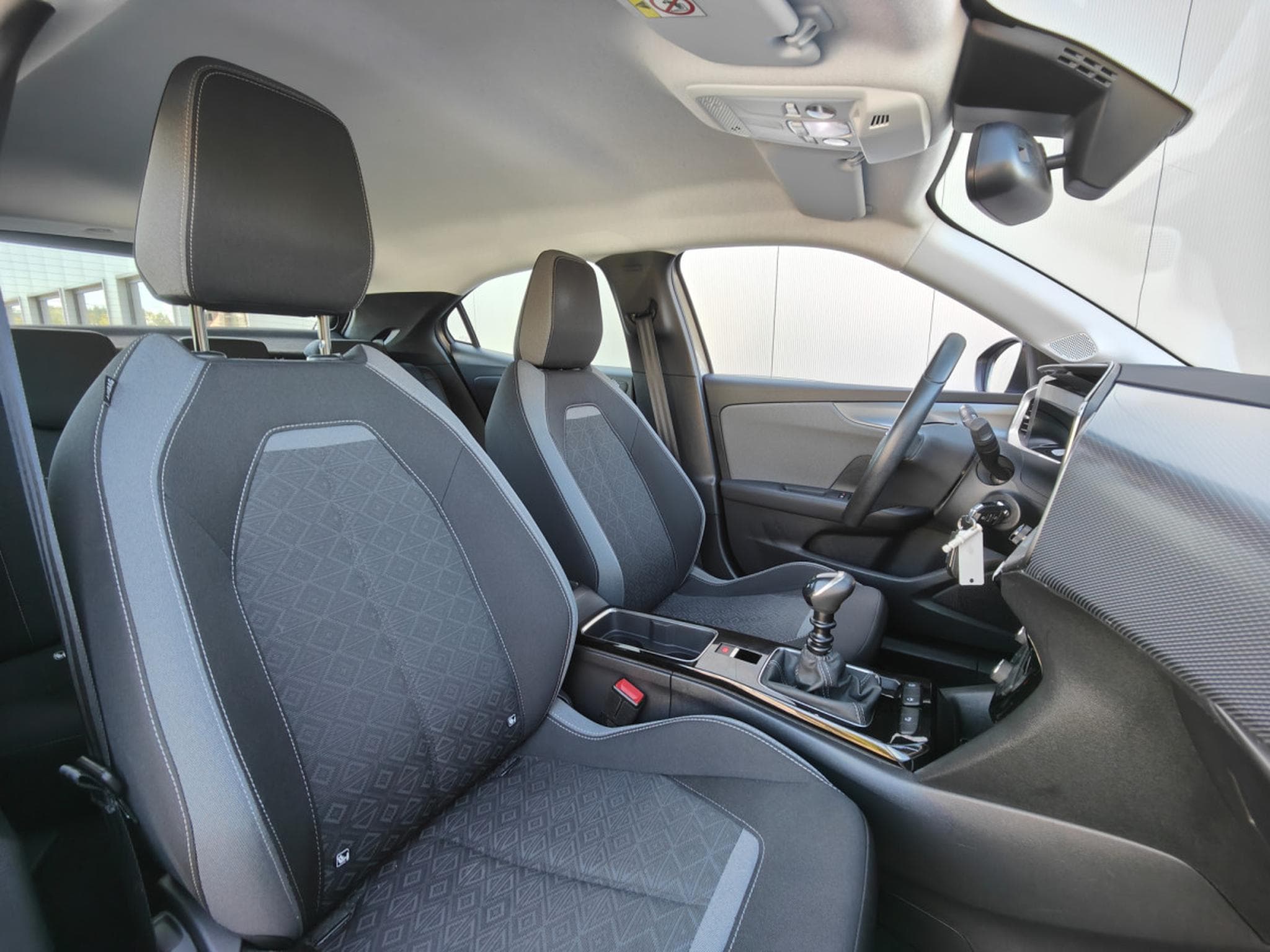 Opel Mokka 1.5 TURBO D BLUETOOTH CAMERA RADAR ARR PHARES AUTO (2022) - Photo 7
