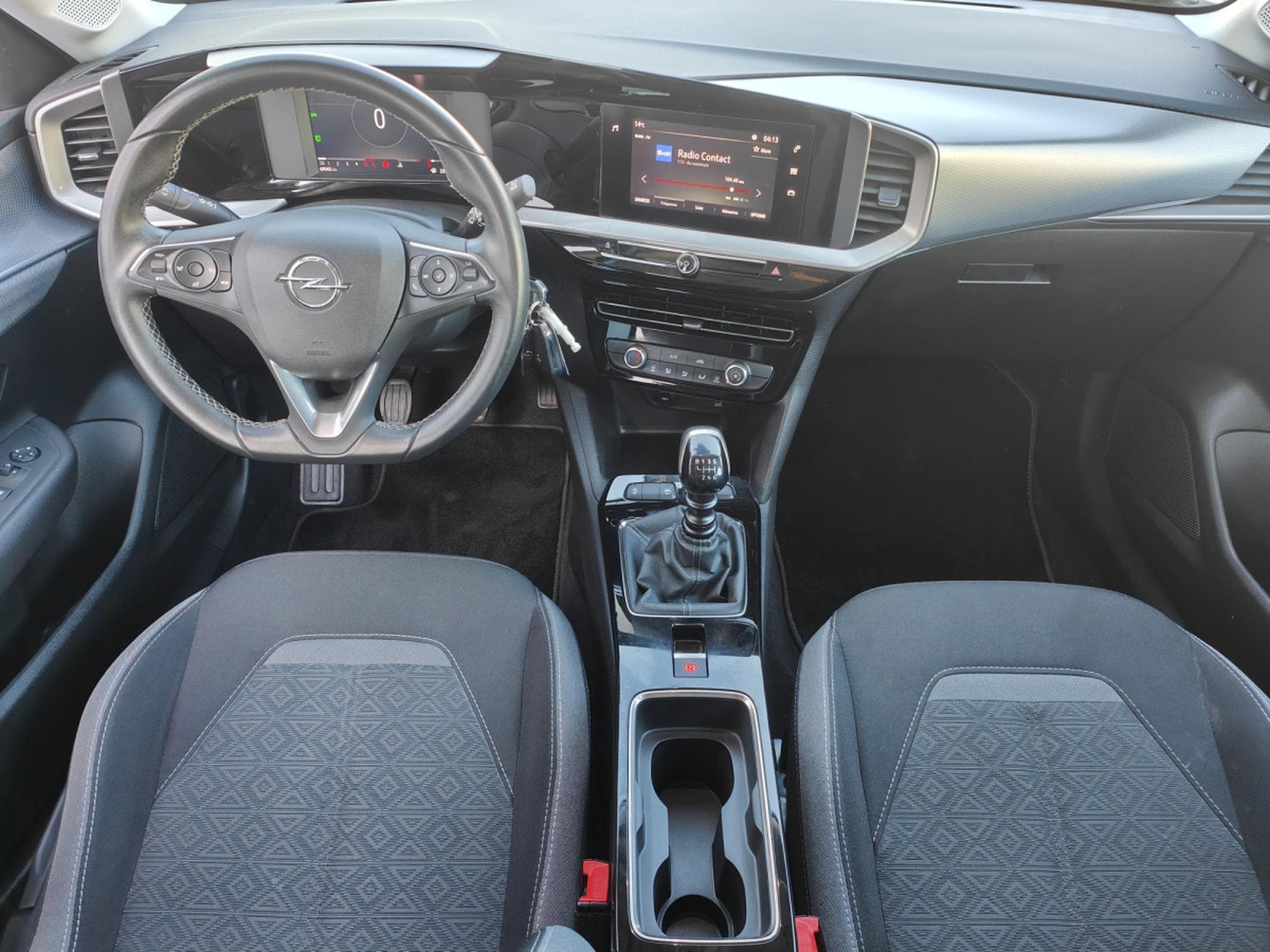 Opel Mokka 1.5 TURBO D BLUETOOTH CAMERA RADAR ARR PHARES AUTO (2022) - Photo 10