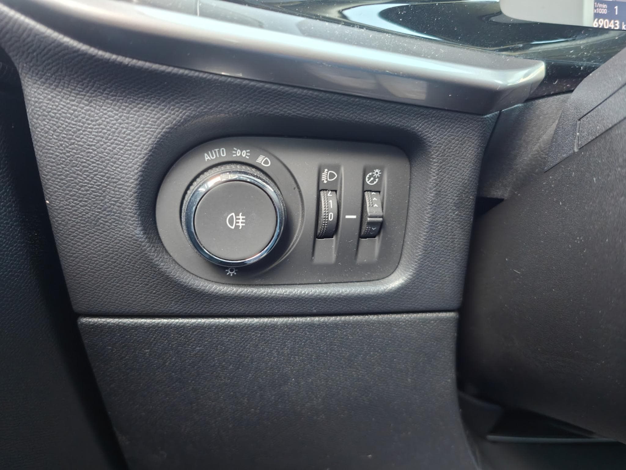 Opel Mokka 1.5 TURBO D BLUETOOTH CAMERA RADAR ARR PHARES AUTO (2022) - Photo 15