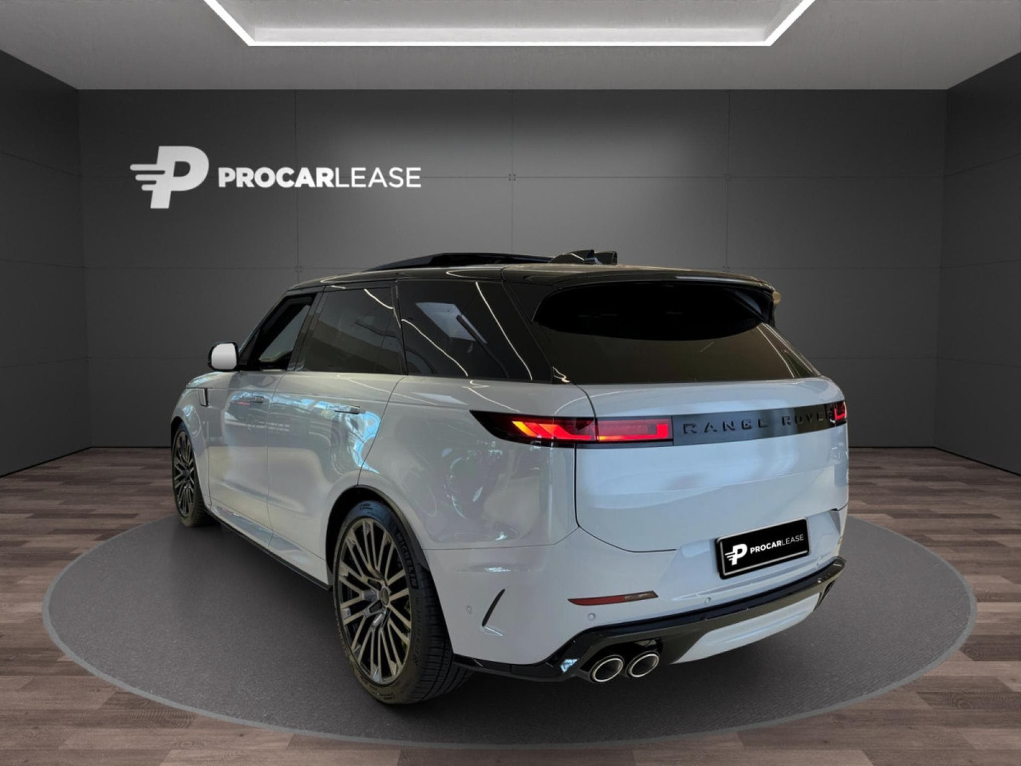 Land-Rover Range Rover Sport P635 SV - ARROIOS GREY/ KERAMIK/ MASSAGE/ HUD/ AHK/ WERKS-KM (2026) - Photo 2