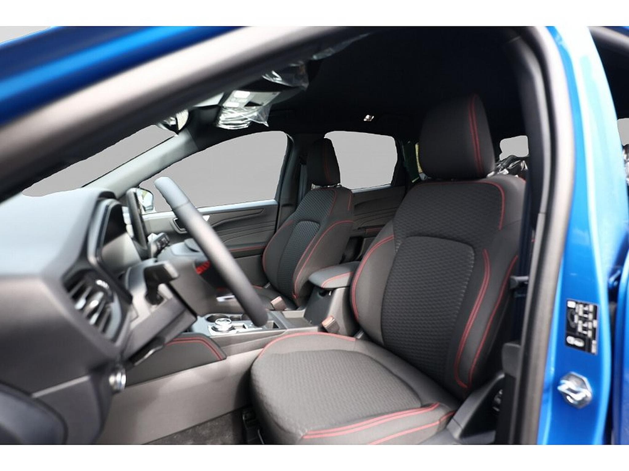 Ford Kuga (2025) - Photo 5