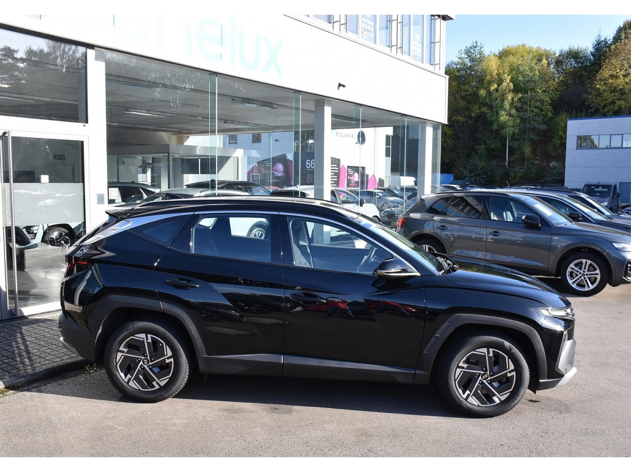 Hyundai Tucson 1.6 T-GDI MHEV Trend DCT LANE BLIS GPS CAM KEYLESS (2024) - Photo 3
