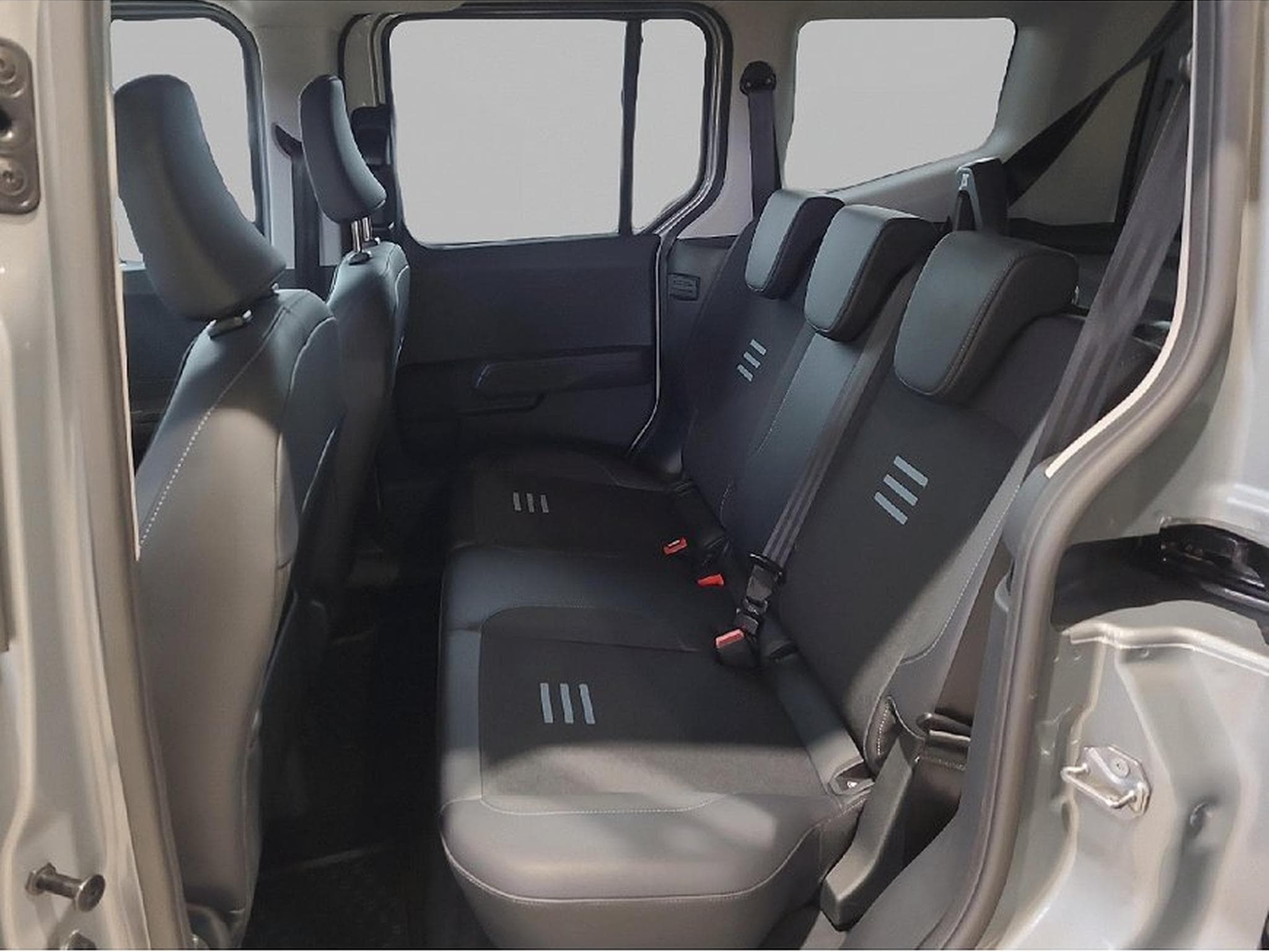 Ford Tourneo (2026) - Photo 6