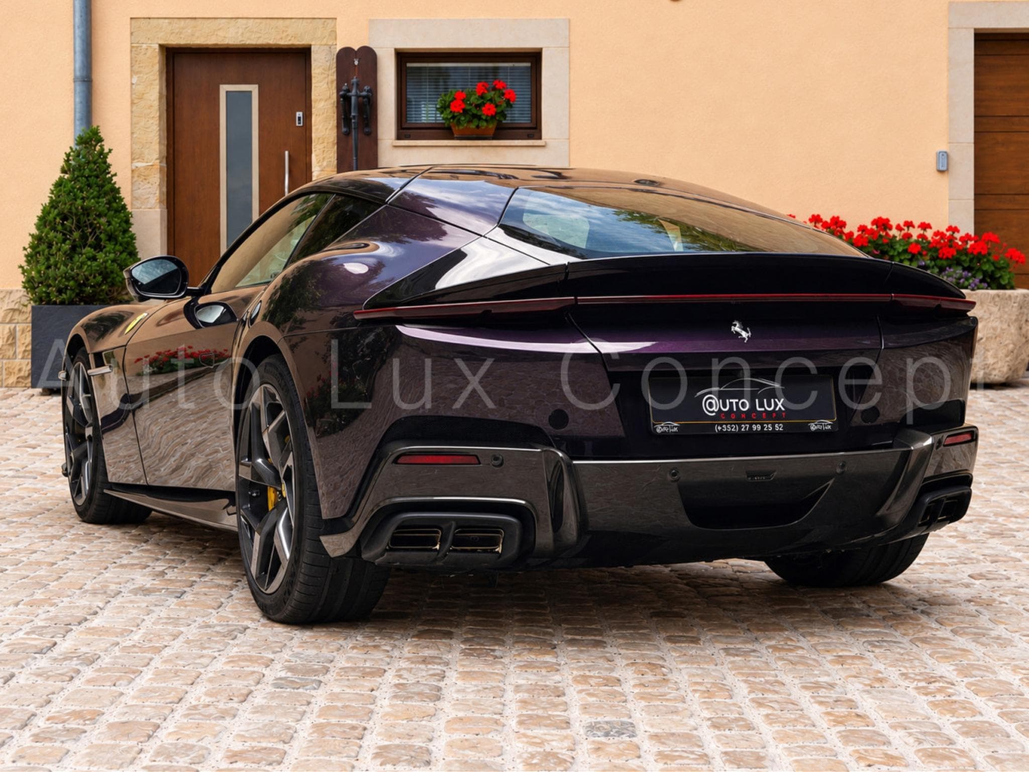 Ferrari 12Cilindri 6.5 V12 830 ch (2025) - Photo 7