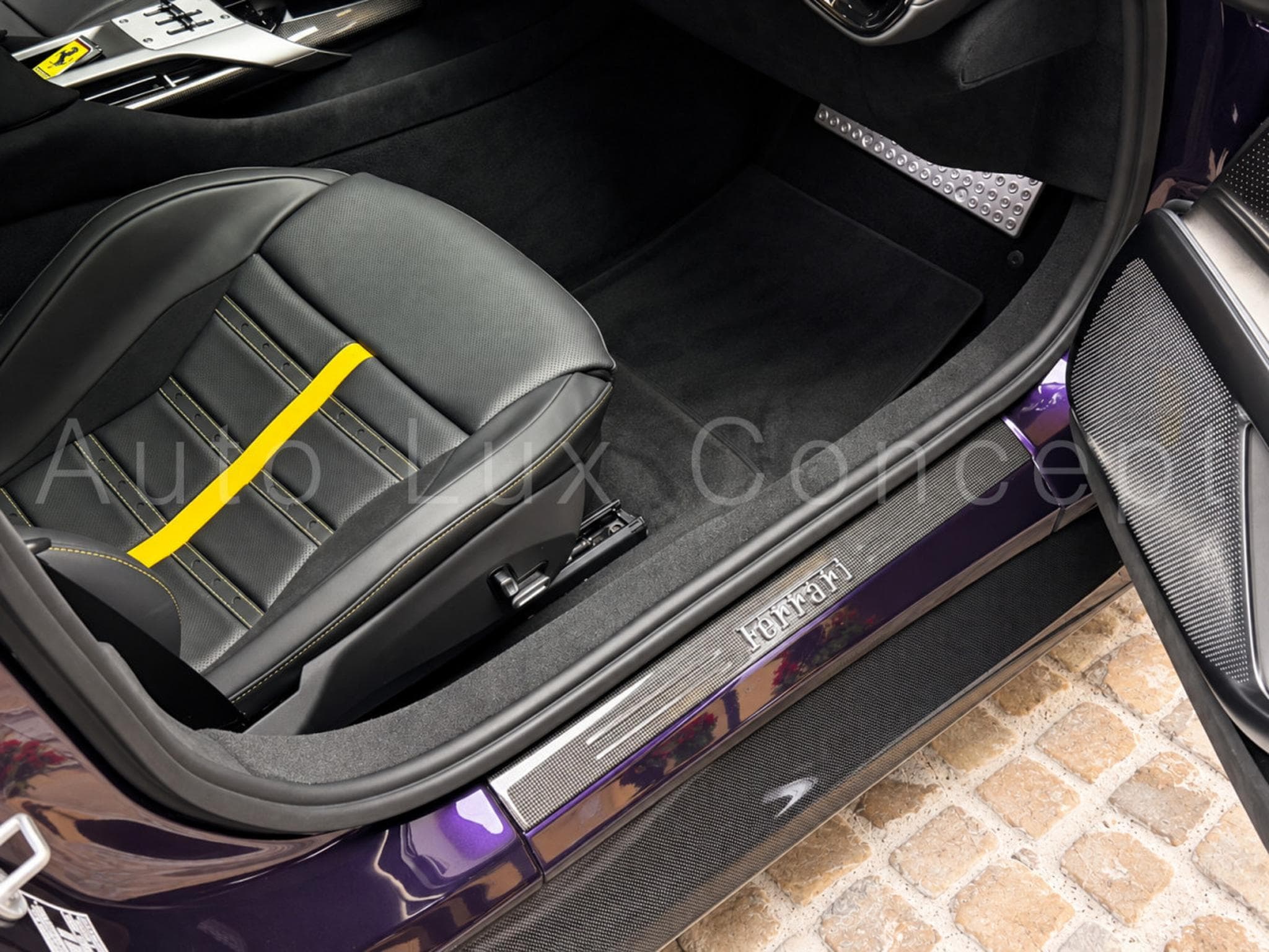 Ferrari 12Cilindri 6.5 V12 830 ch (2025) - Photo 12