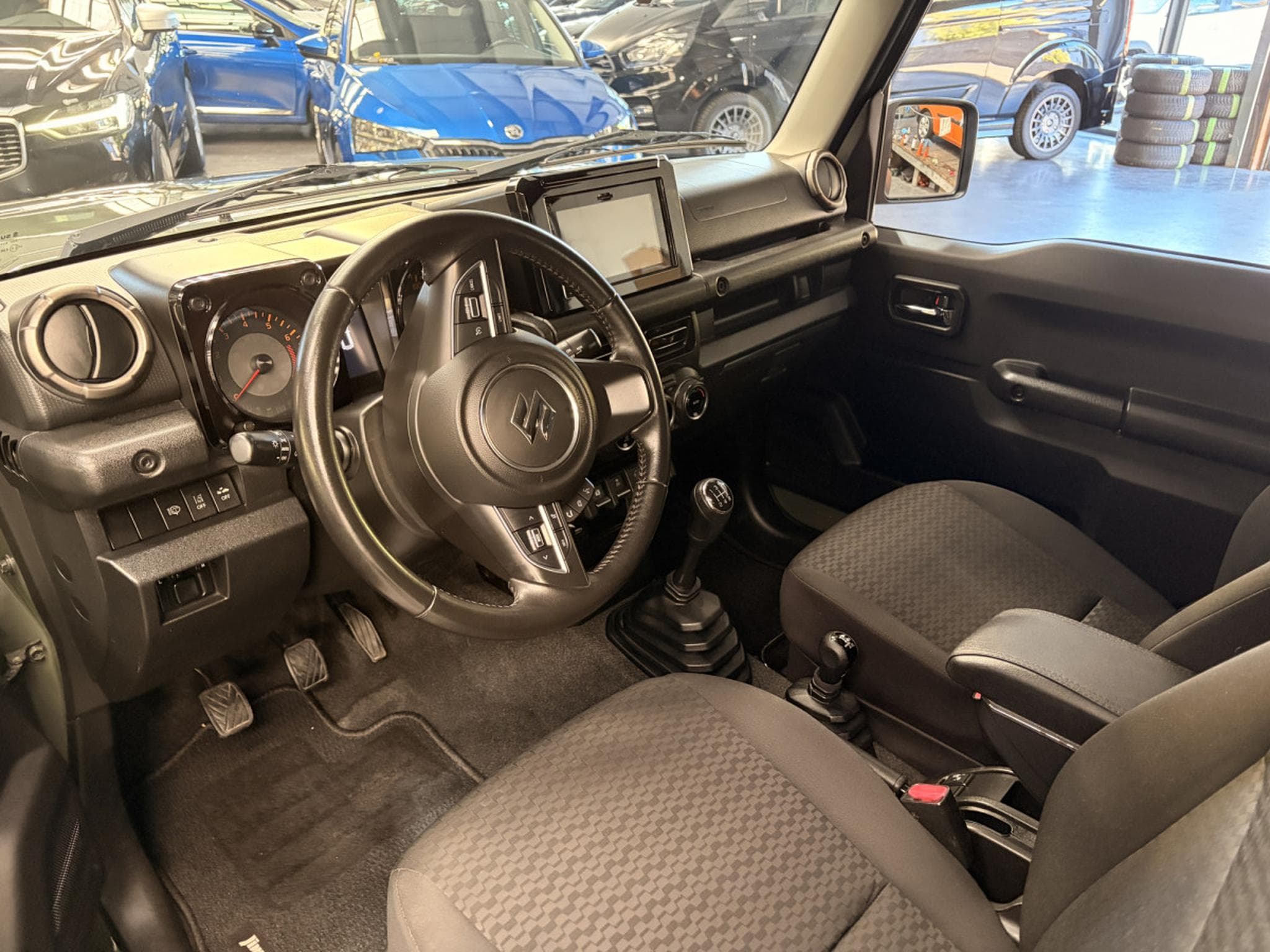 Suzuki Jimny 1.5 GLX allgrip 4 Places (2019) - Photo 11