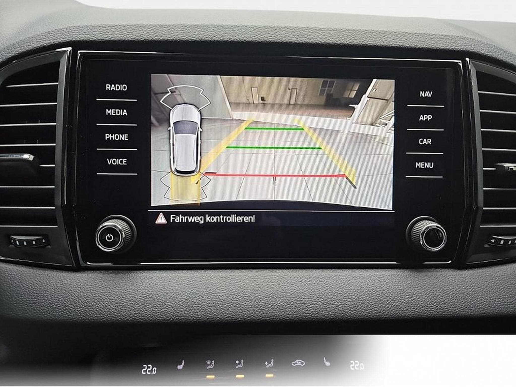 Skoda Karoq (2026) - Foto 9