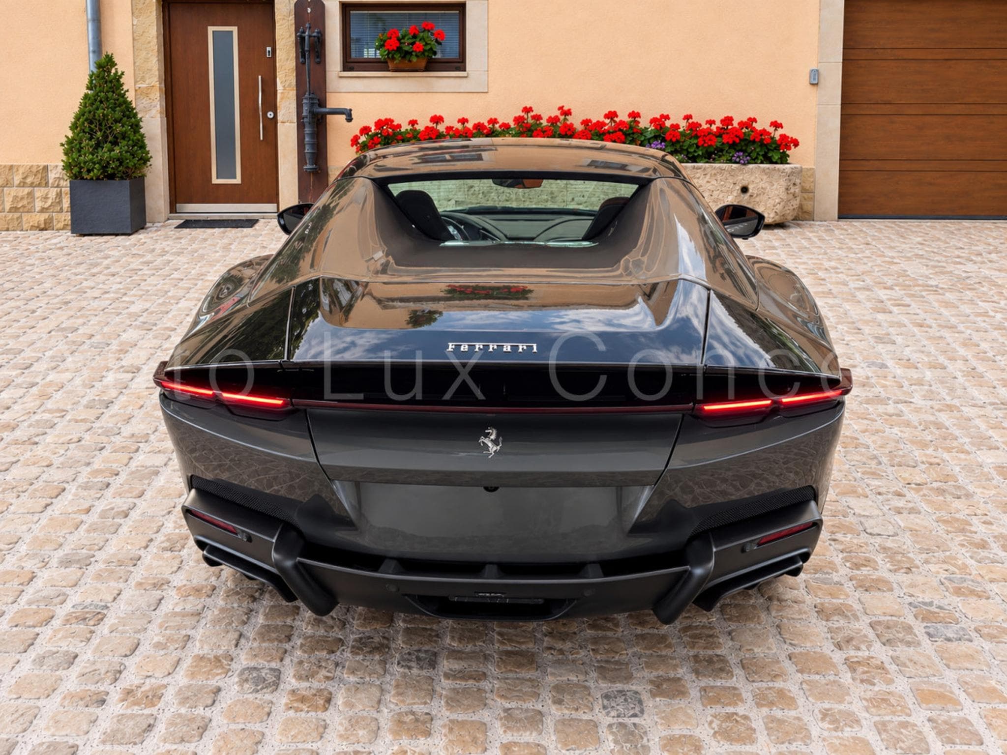 Ferrari 12Cilindri Spider 6.5 V12 830 ch (2026) - Photo 5