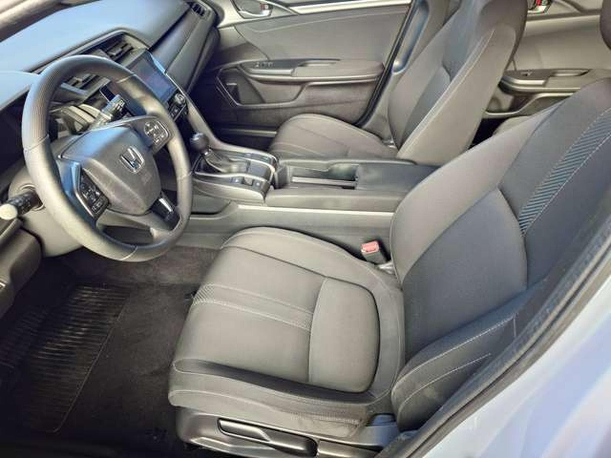 Honda Civic Civic 1.6 i-DTEC confort NAVI BVM6 120 PS (2020) - Photo 8