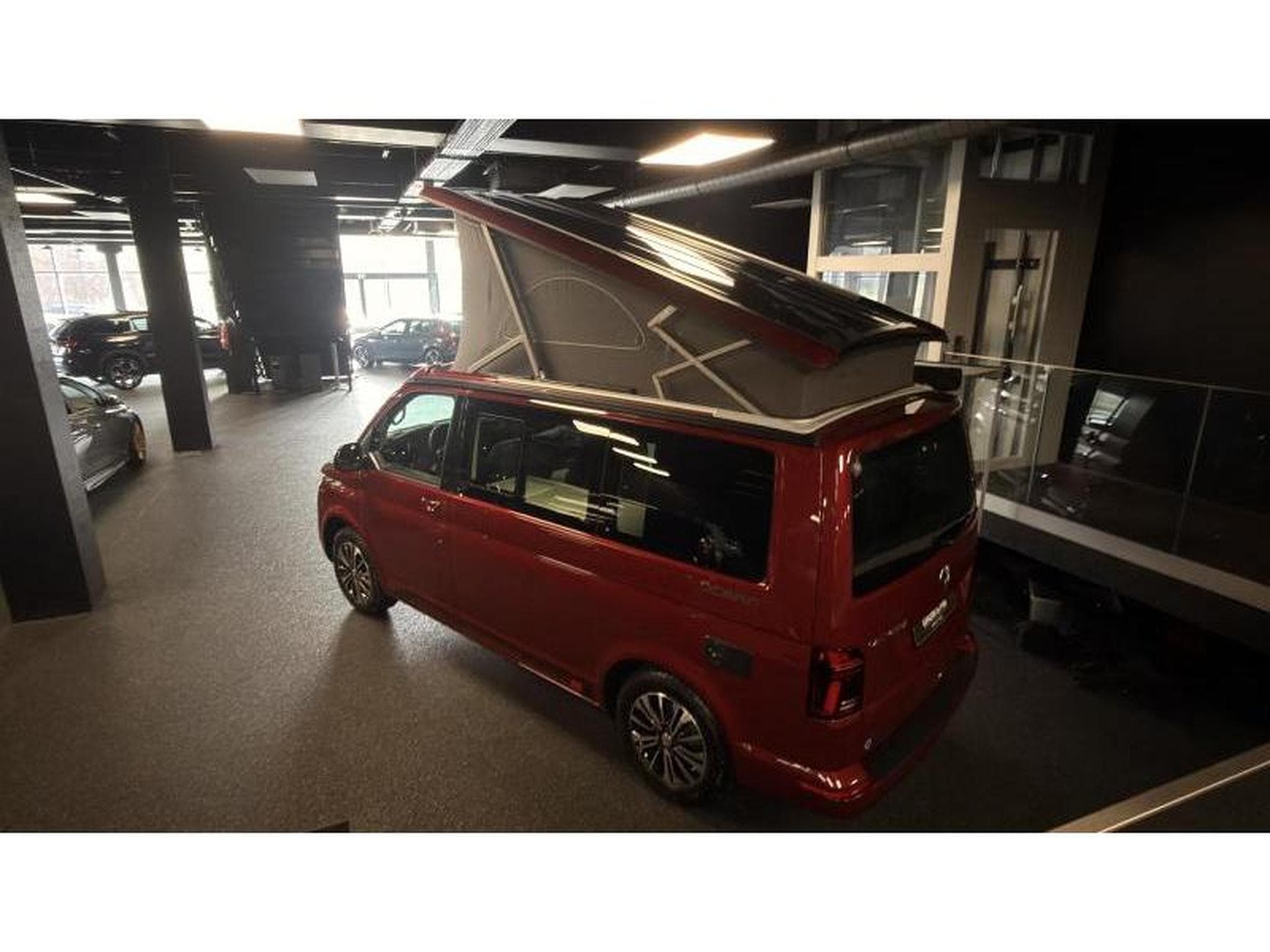 VW T6.1 OCEAN (2024) - Photo 6