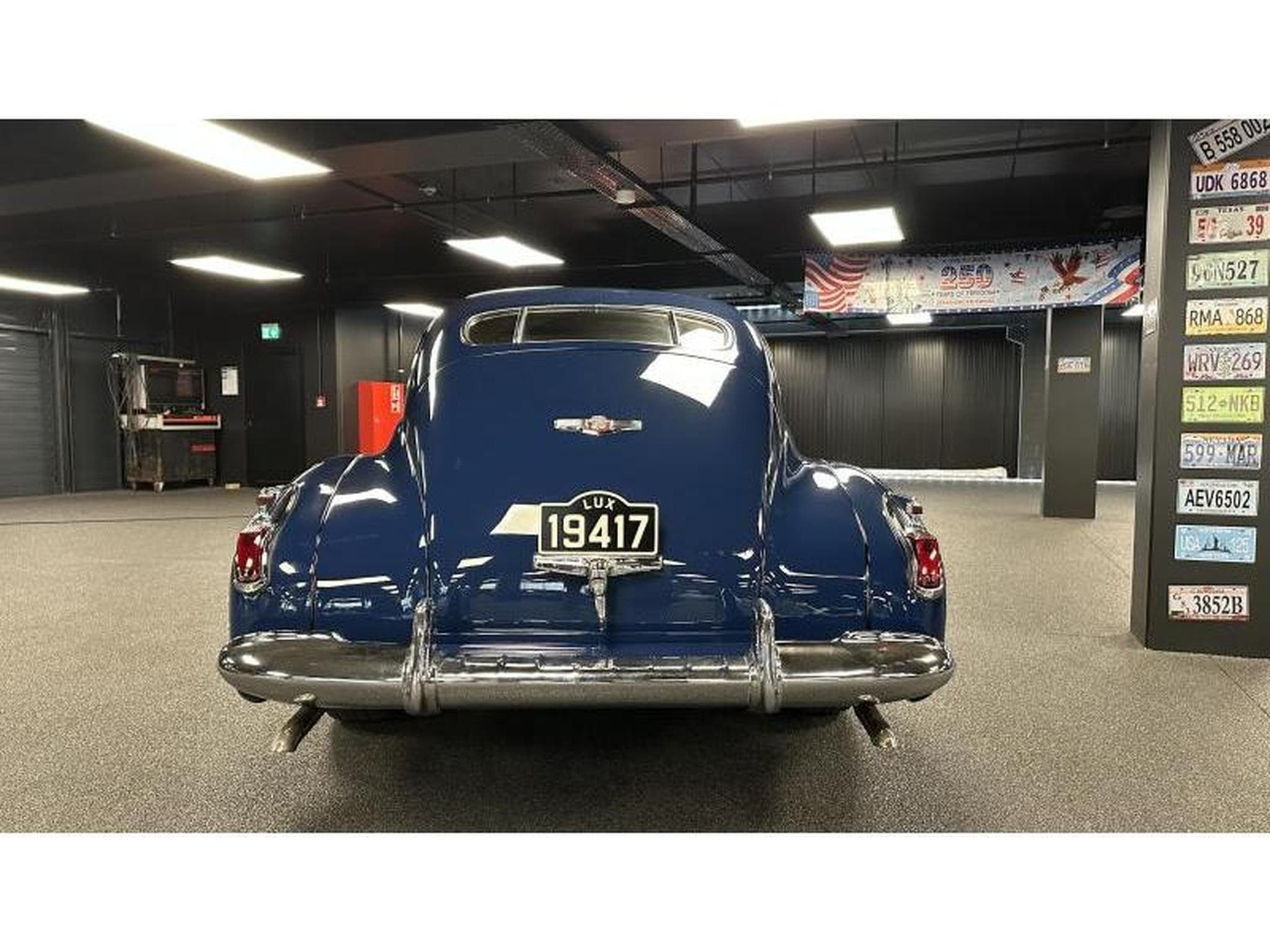 Cadillac Series 61 Sedanette 2ND GEN (1941) - Photo 4