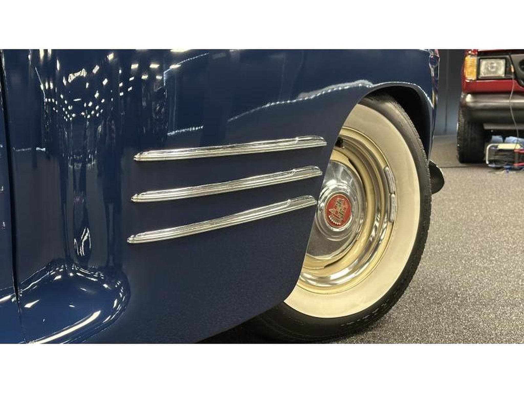 Cadillac Series 61 Sedanette 2ND GEN (1941) - Photo 6