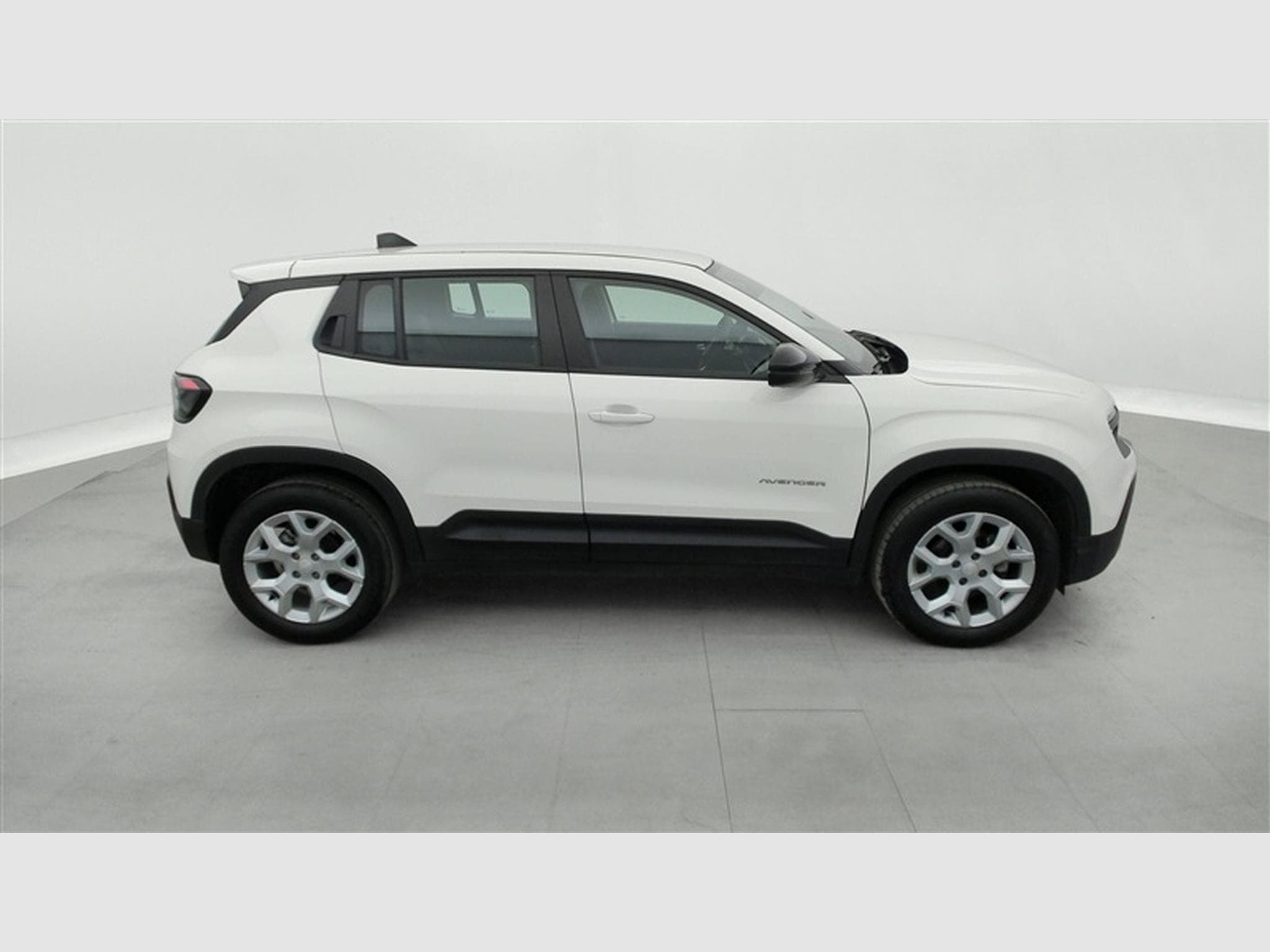 Jeep Avenger 1.2 Turbo 100cv Altitude NAVI / FULL LED / CUIR PARTIEL /CAM (2025) - Photo 23