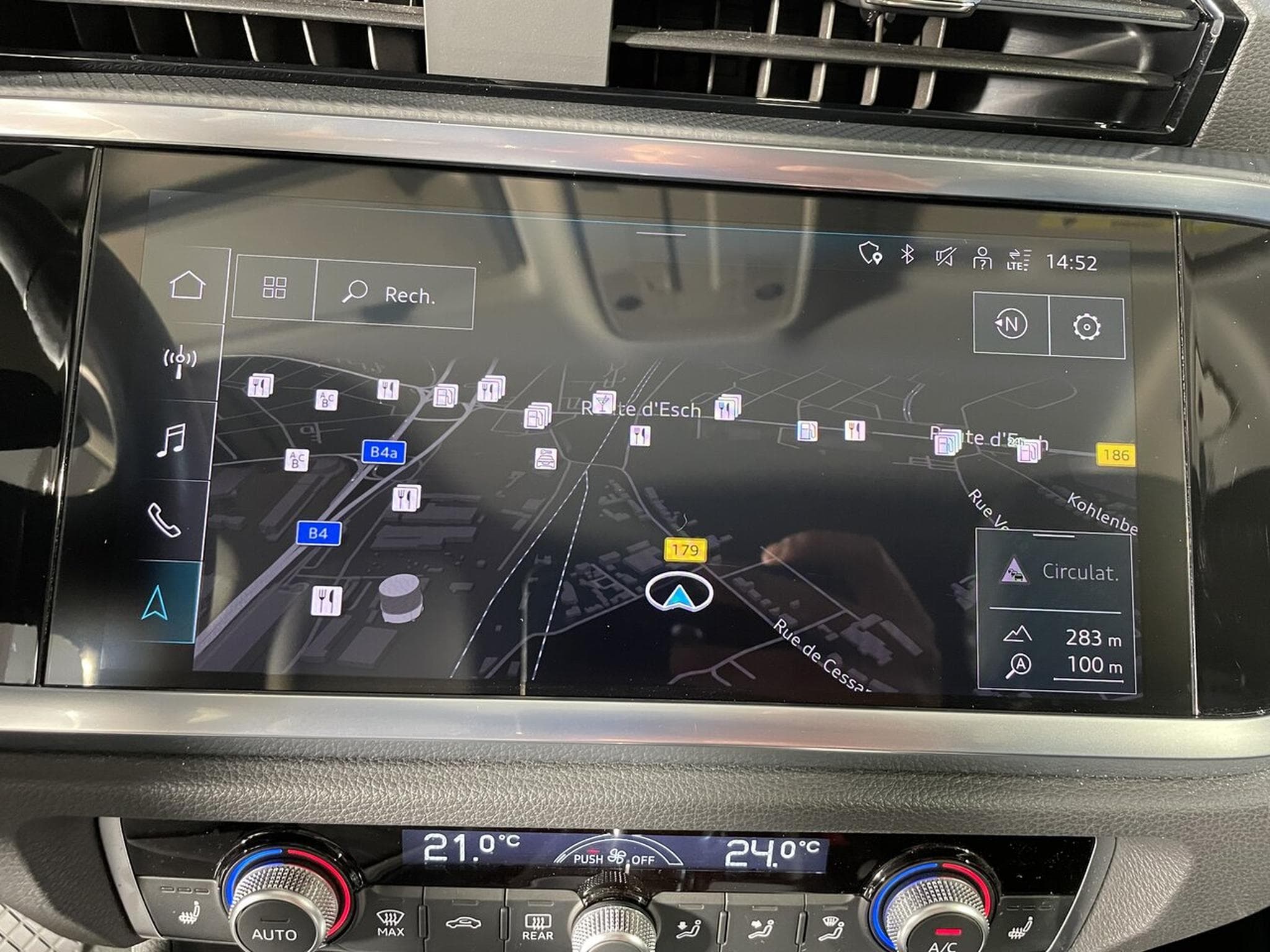 Audi Q3 35 TDI 150 S-TRONIC BUSINESS VIRTUAL COCKPIT (2021) - Foto 4