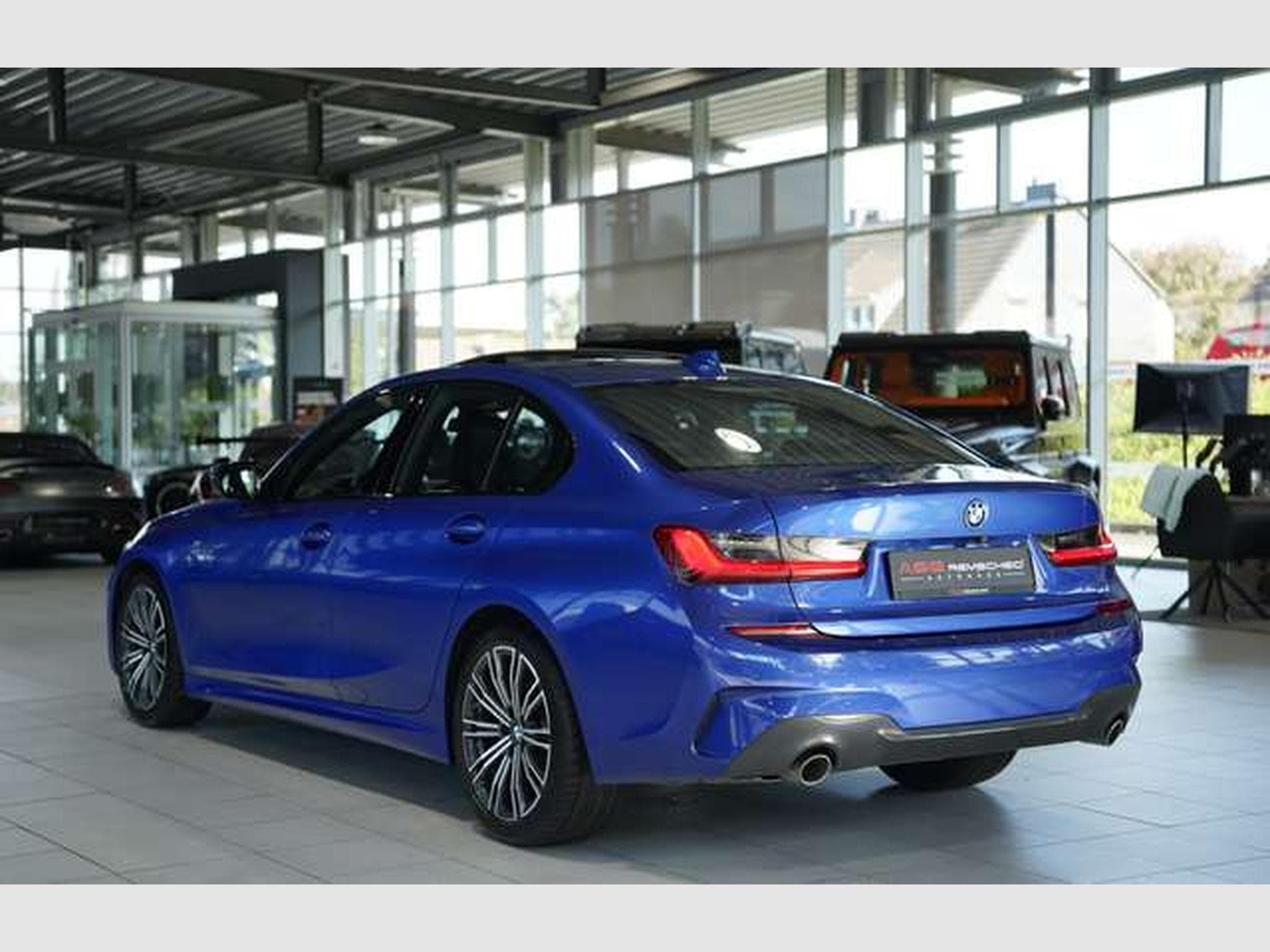 BMW 318 d Limousine M Sport *1.HD *GSD *Live-C *Kam (2020) - Photo 9
