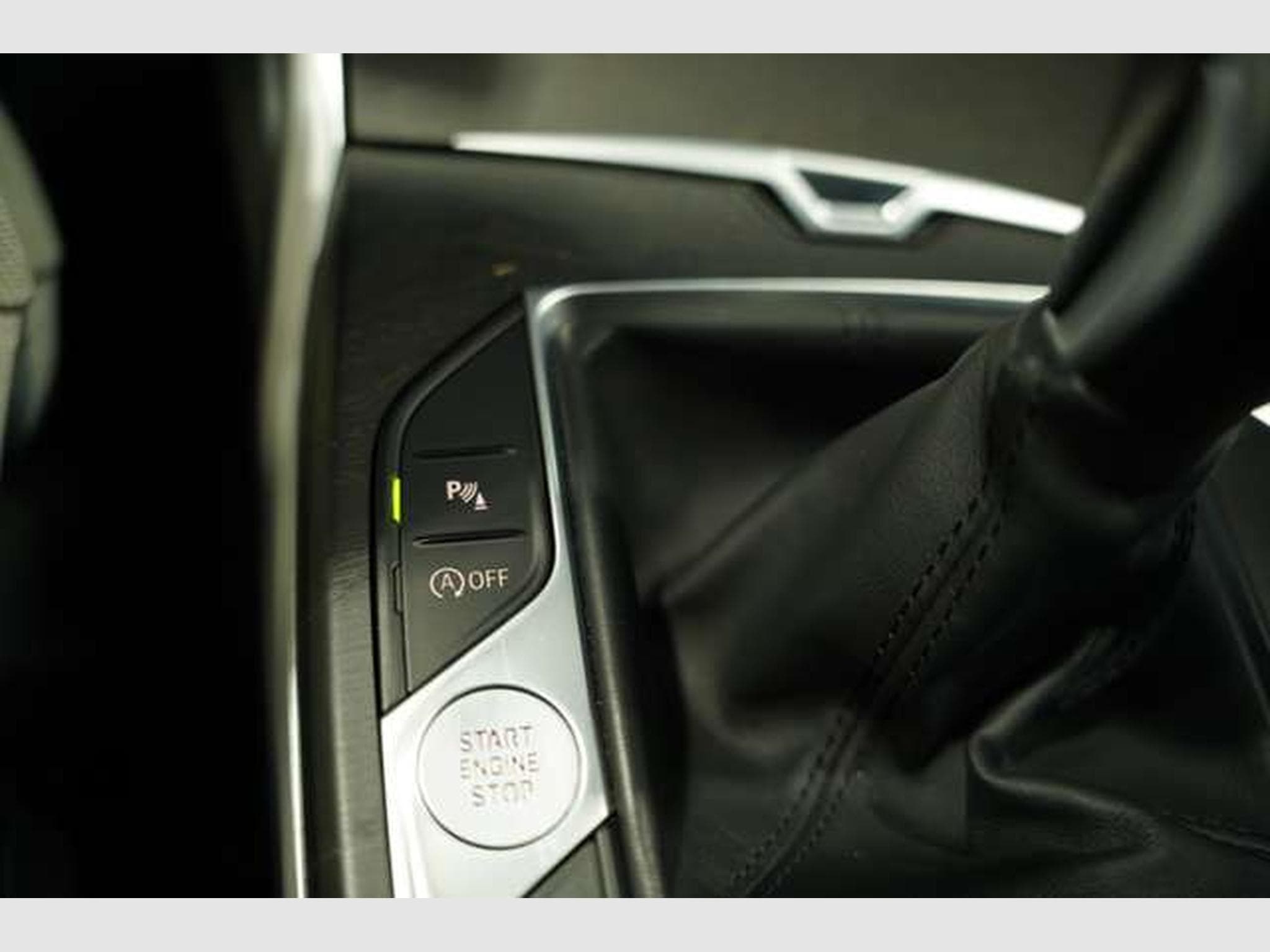 BMW 318 d Limousine M Sport *1.HD *GSD *Live-C *Kam (2020) - Photo 27
