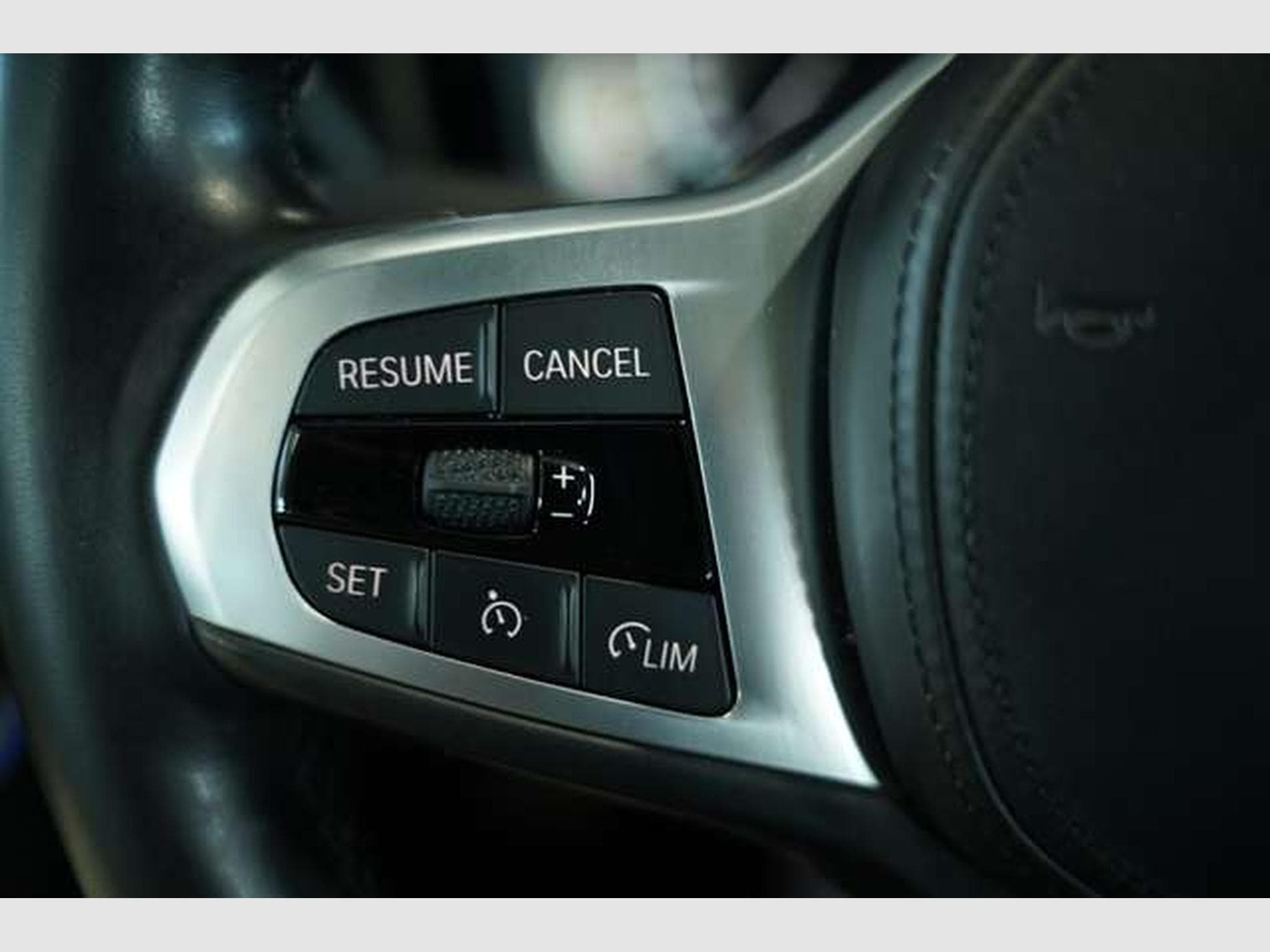 BMW 318 d Limousine M Sport *1.HD *GSD *Live-C *Kam (2020) - Photo 34