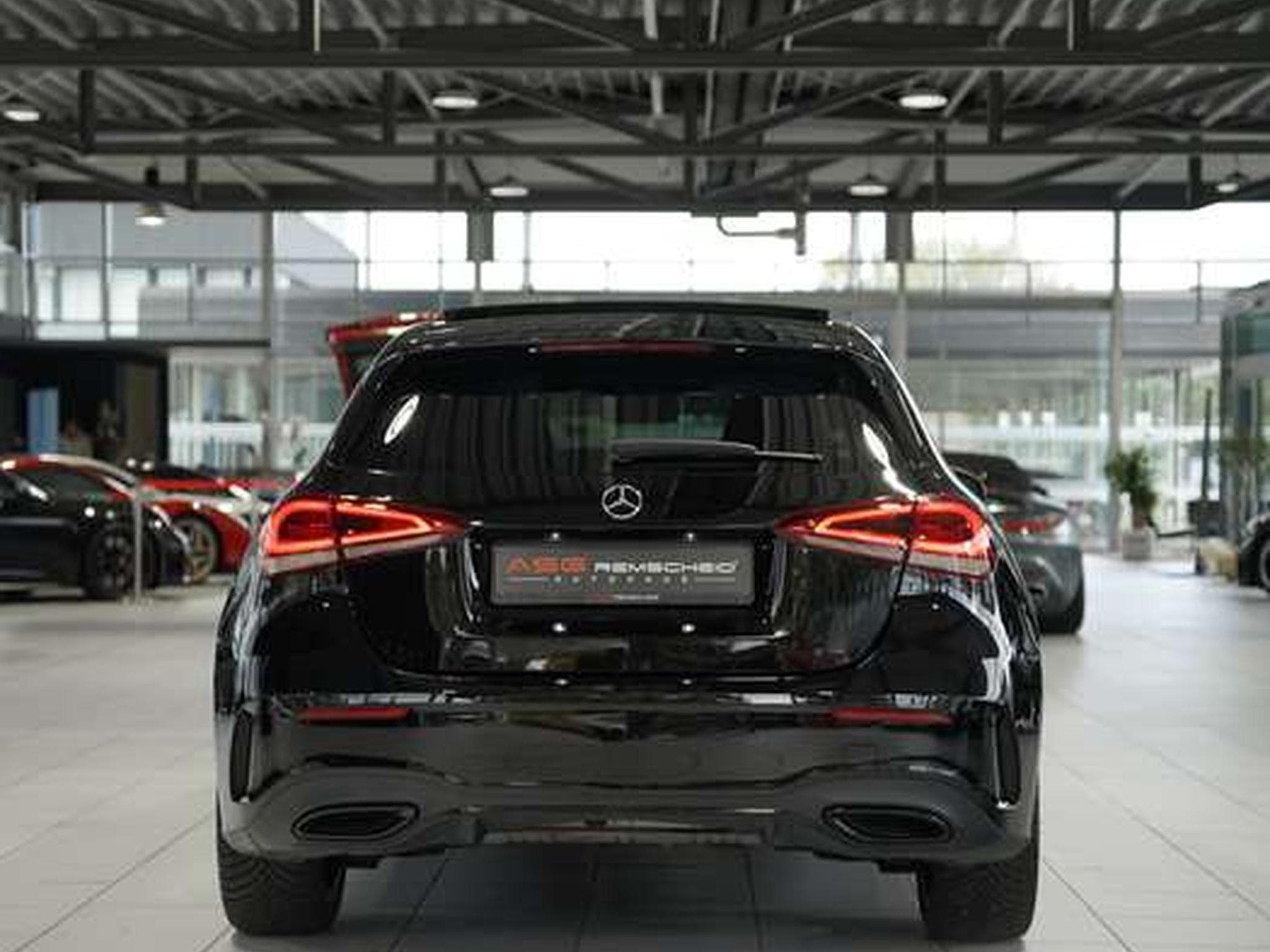 Mercedes A 200 AMG Line *2.H *Pano*Digital*AHK*Business (2022) - Photo 8