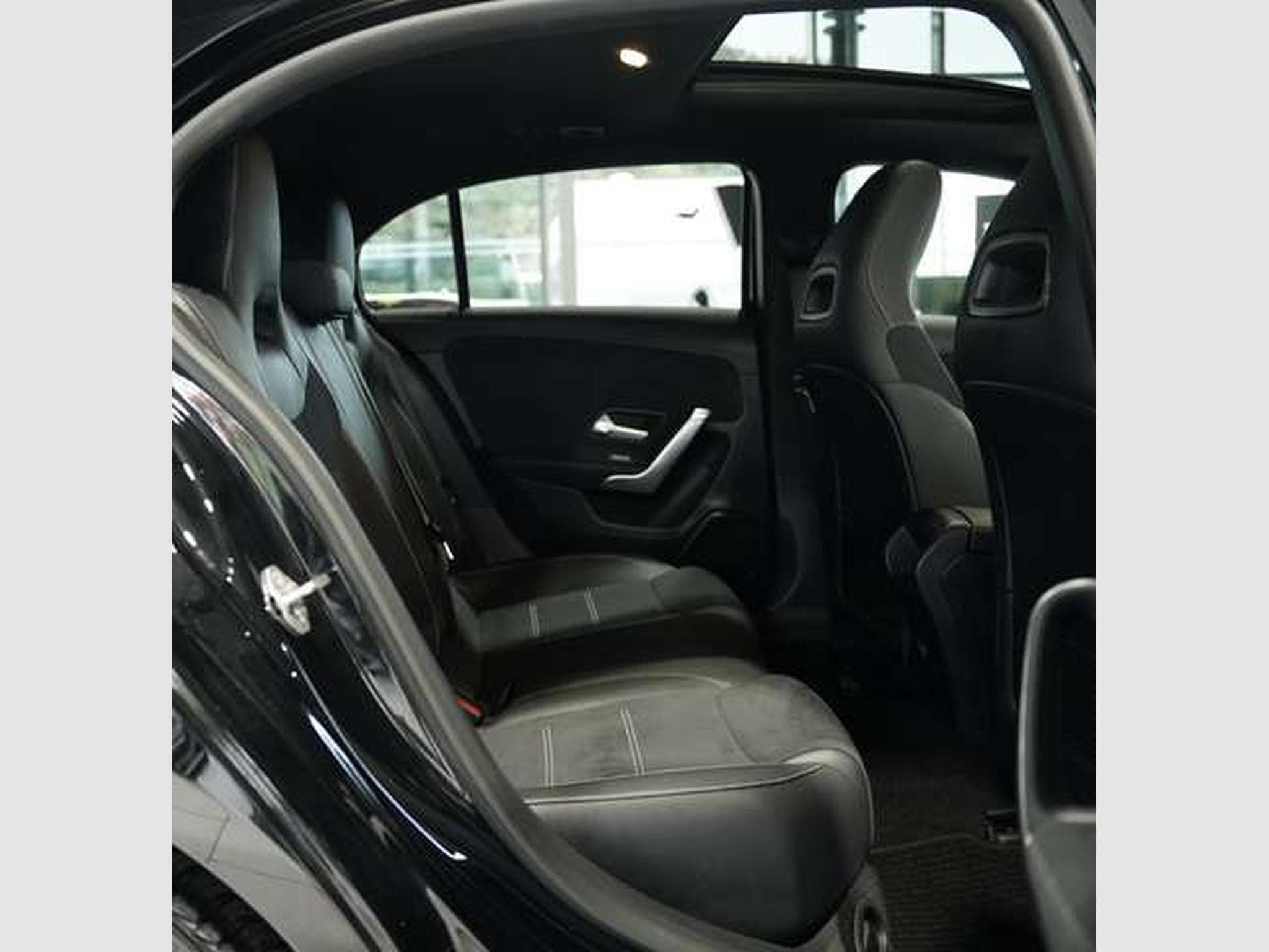 Mercedes A 200 AMG Line *2.H *Pano*Digital*AHK*Business (2022) - Photo 20