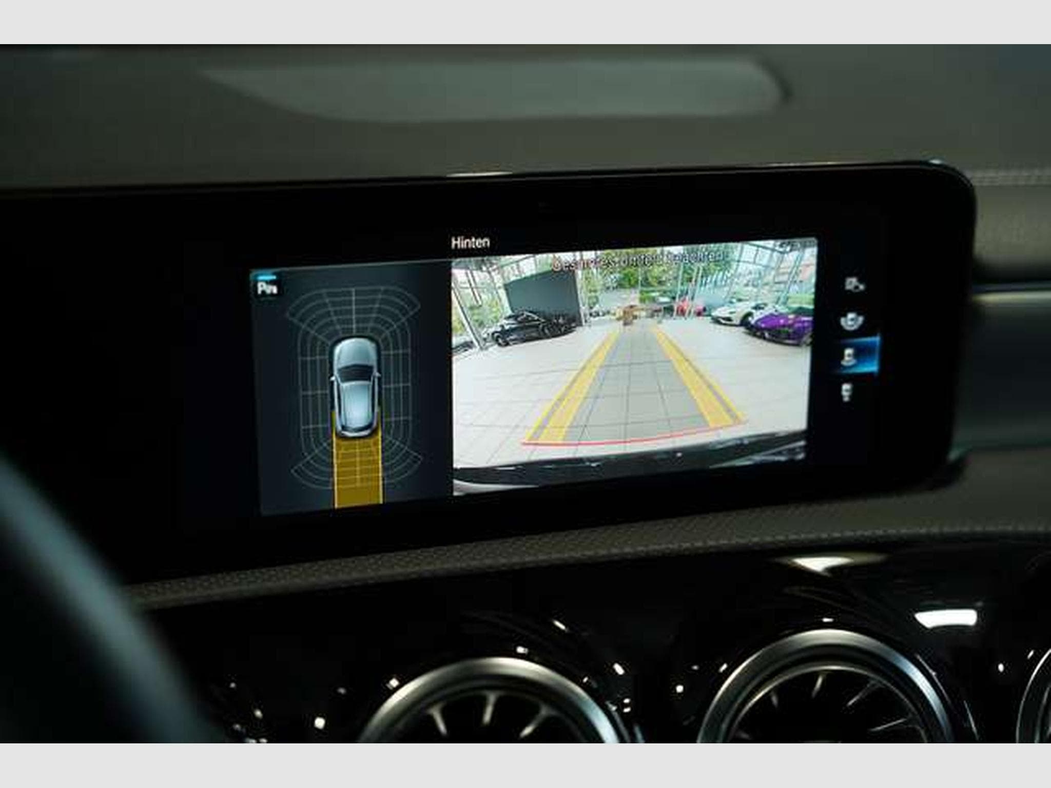 Mercedes A 200 AMG Line *2.H *Pano*Digital*AHK*Business (2022) - Photo 30
