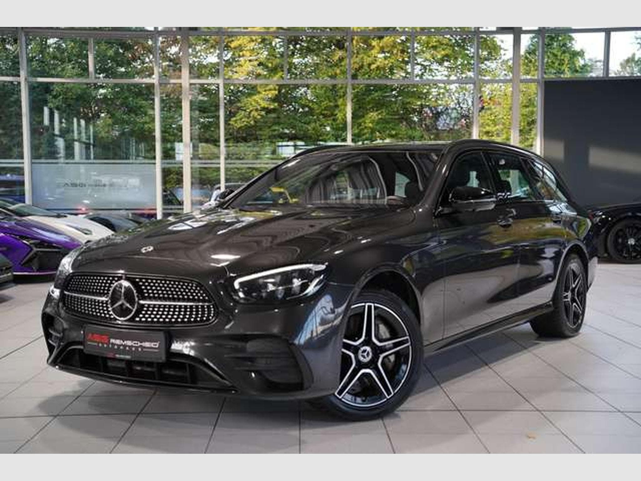 Mercedes E 300 T de 4M AMG Line *1.H *Pano *Night *Memory (2022) - Photo 1