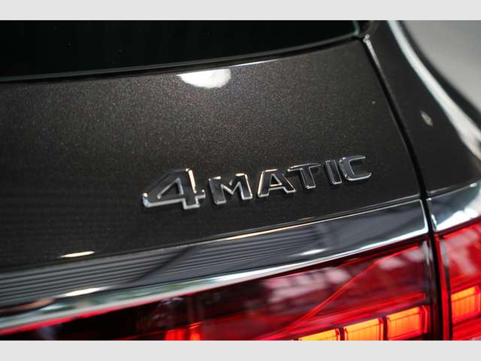 Mercedes E 300 T de 4M AMG Line *1.H *Pano *Night *Memory (2022) - Photo 12