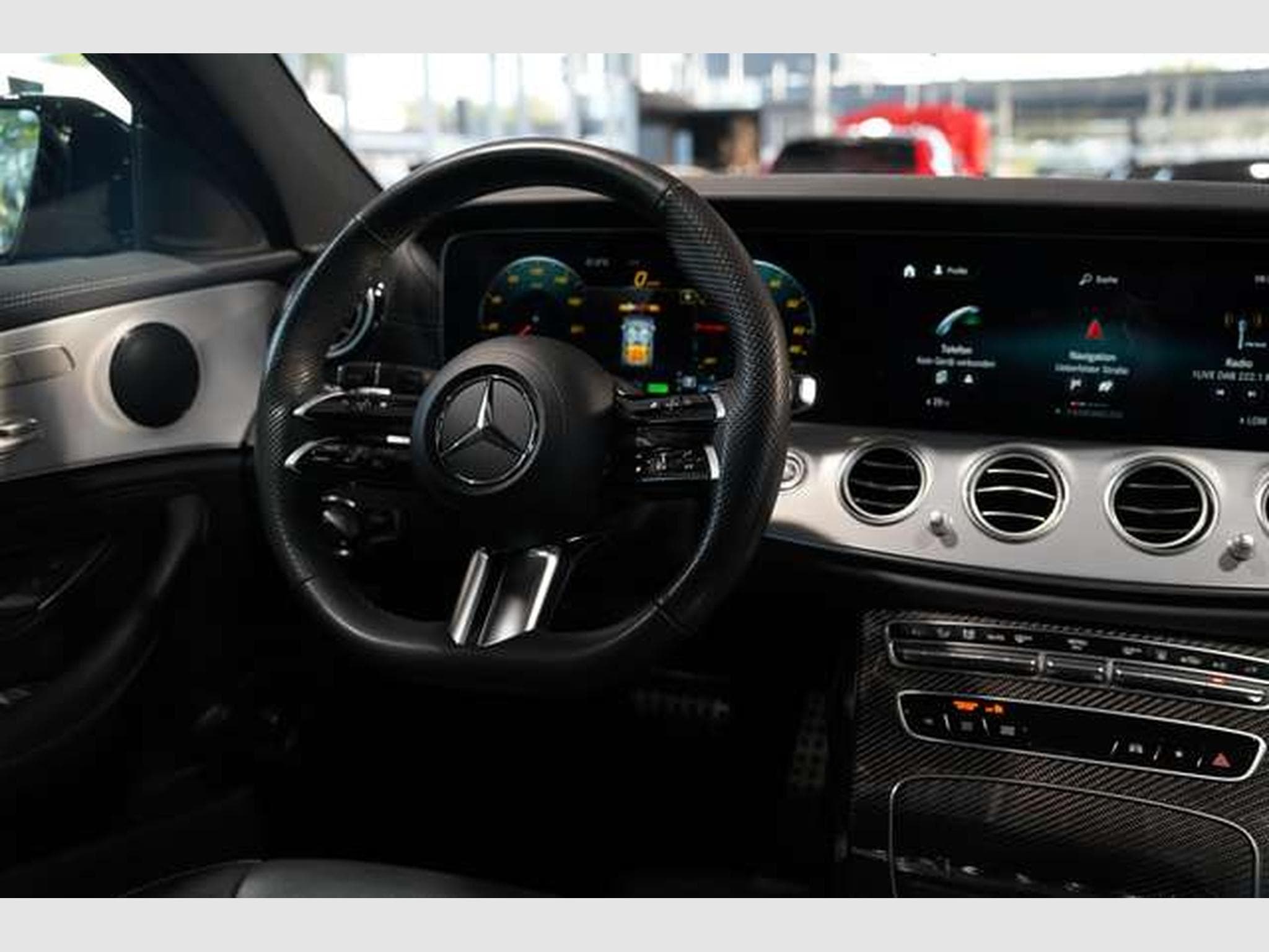 Mercedes E 300 T de 4M AMG Line *1.H *Pano *Night *Memory (2022) - Photo 46