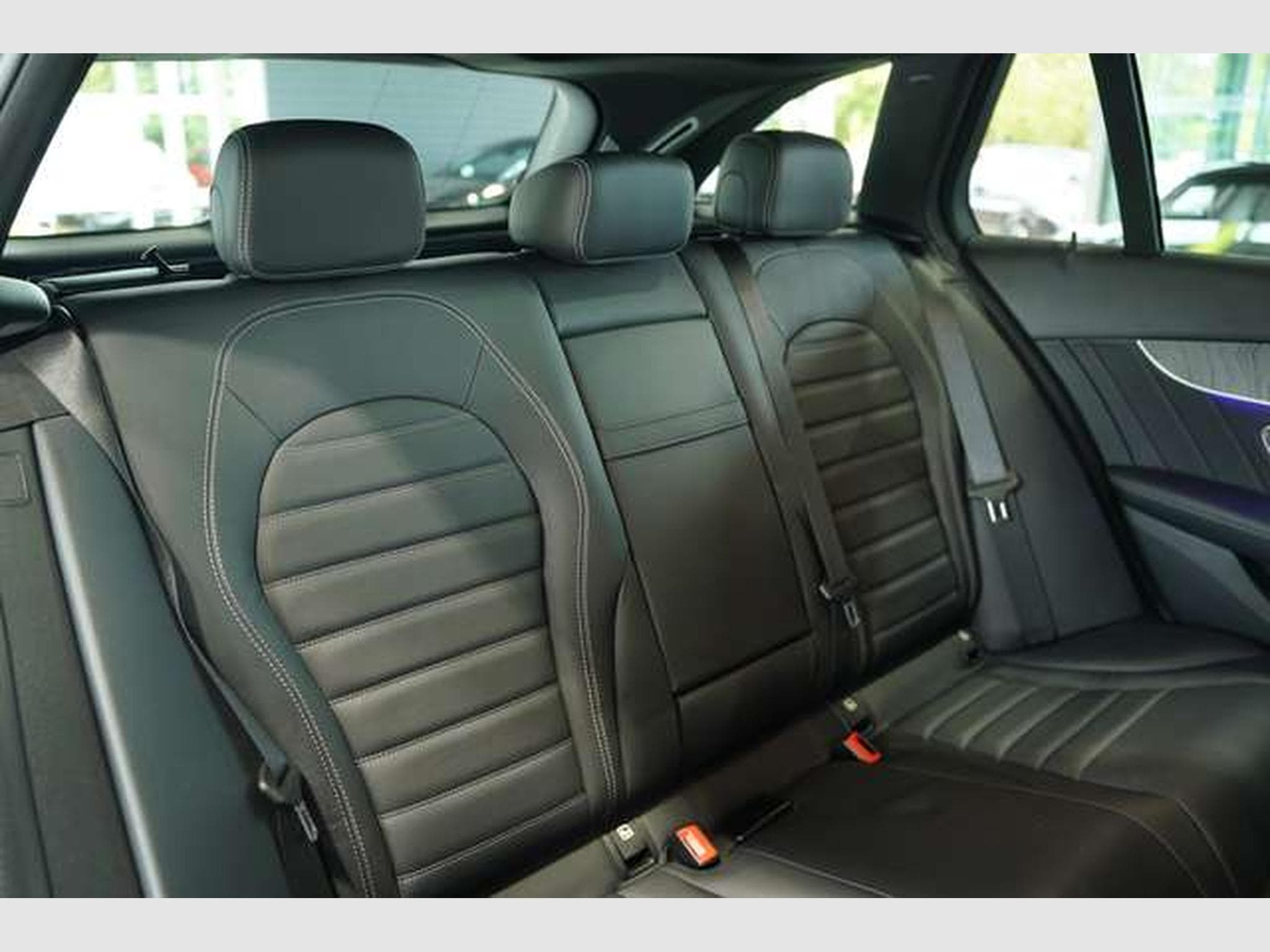 Mercedes C 300 d T AMG Line *2.H *Wide *Pano *Night (2019) - Photo 22