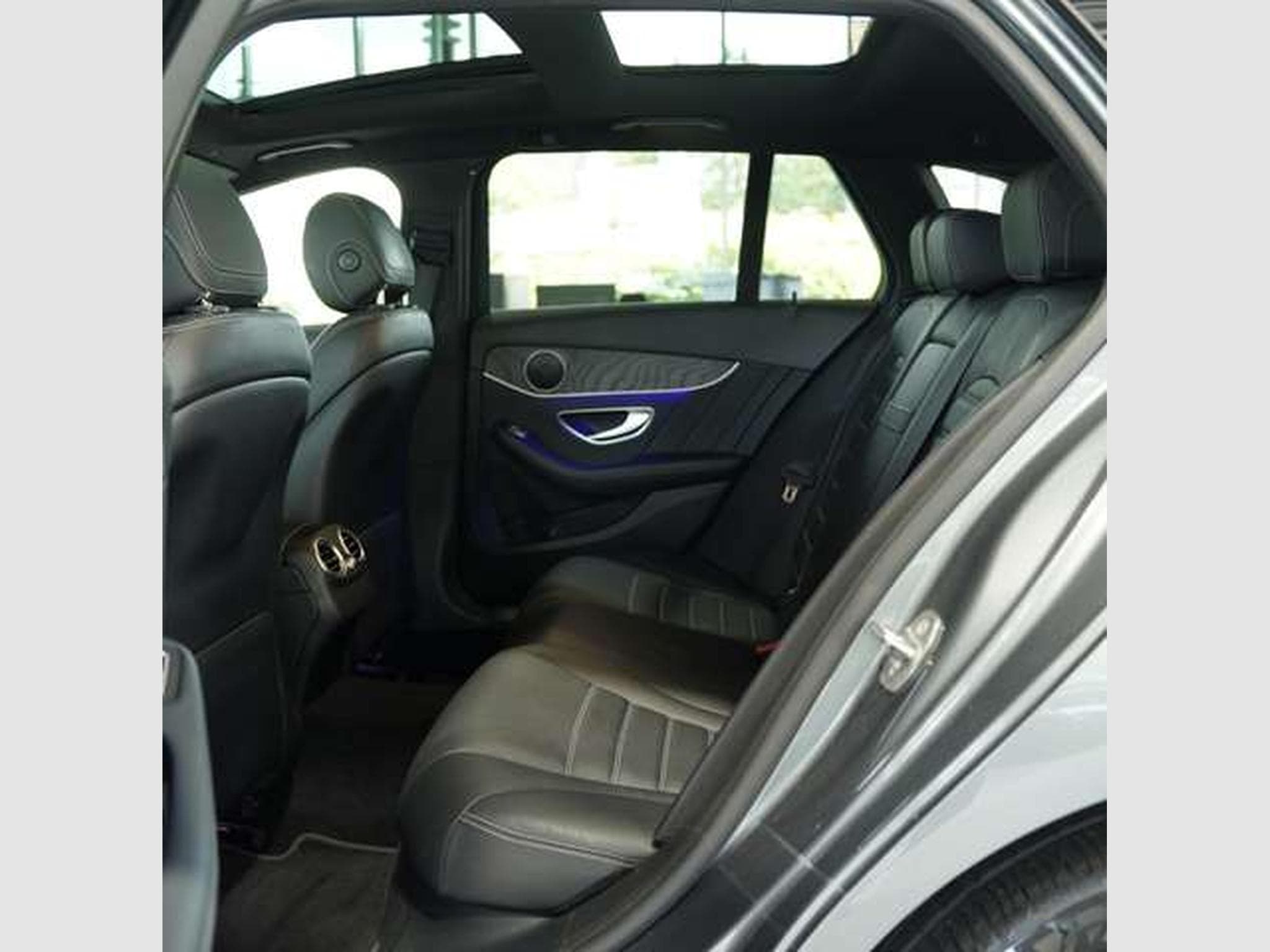 Mercedes C 300 d T AMG Line *2.H *Wide *Pano *Night (2019) - Photo 23