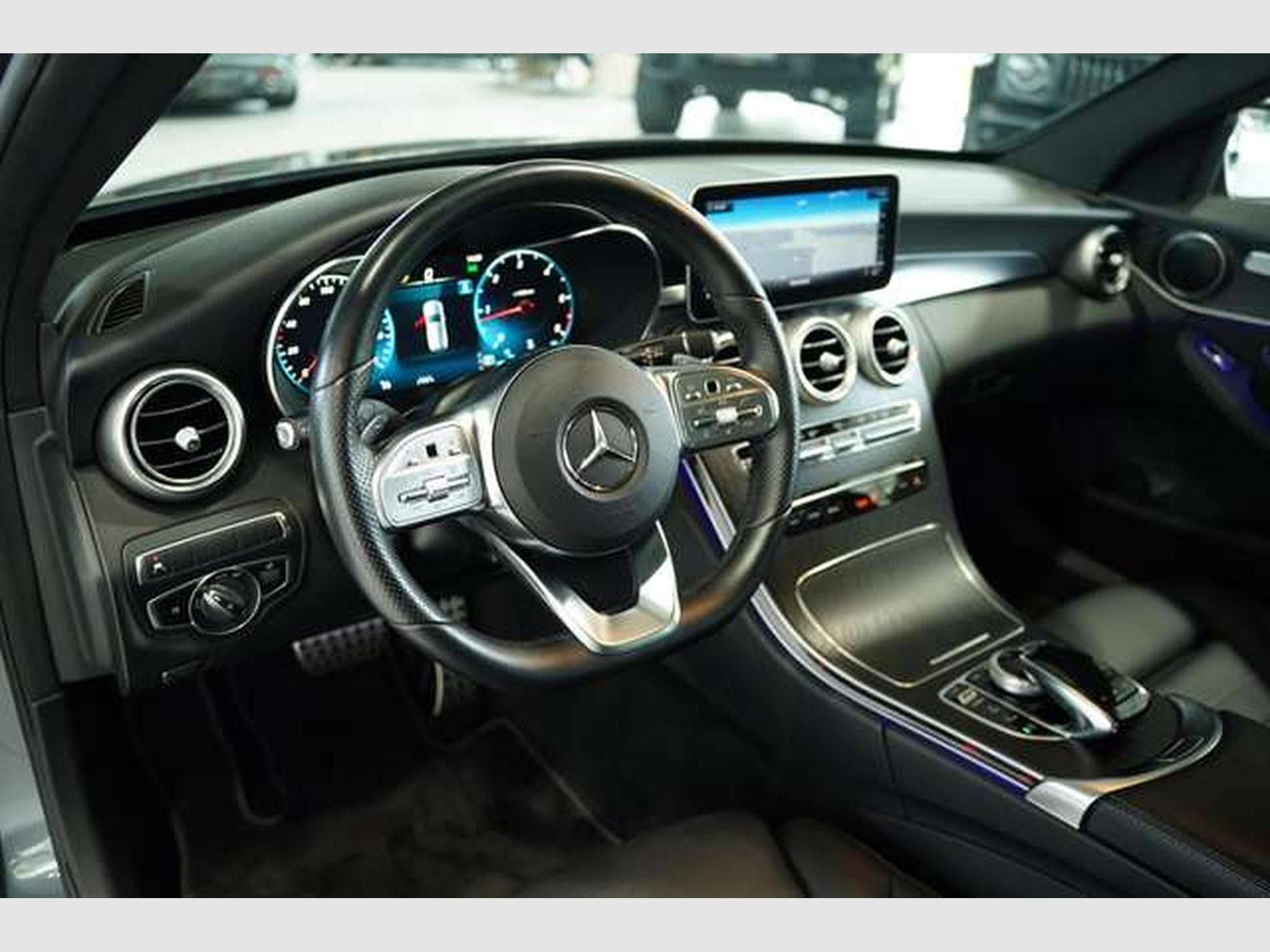 Mercedes C 300 d T AMG Line *2.H *Wide *Pano *Night (2019) - Photo 29