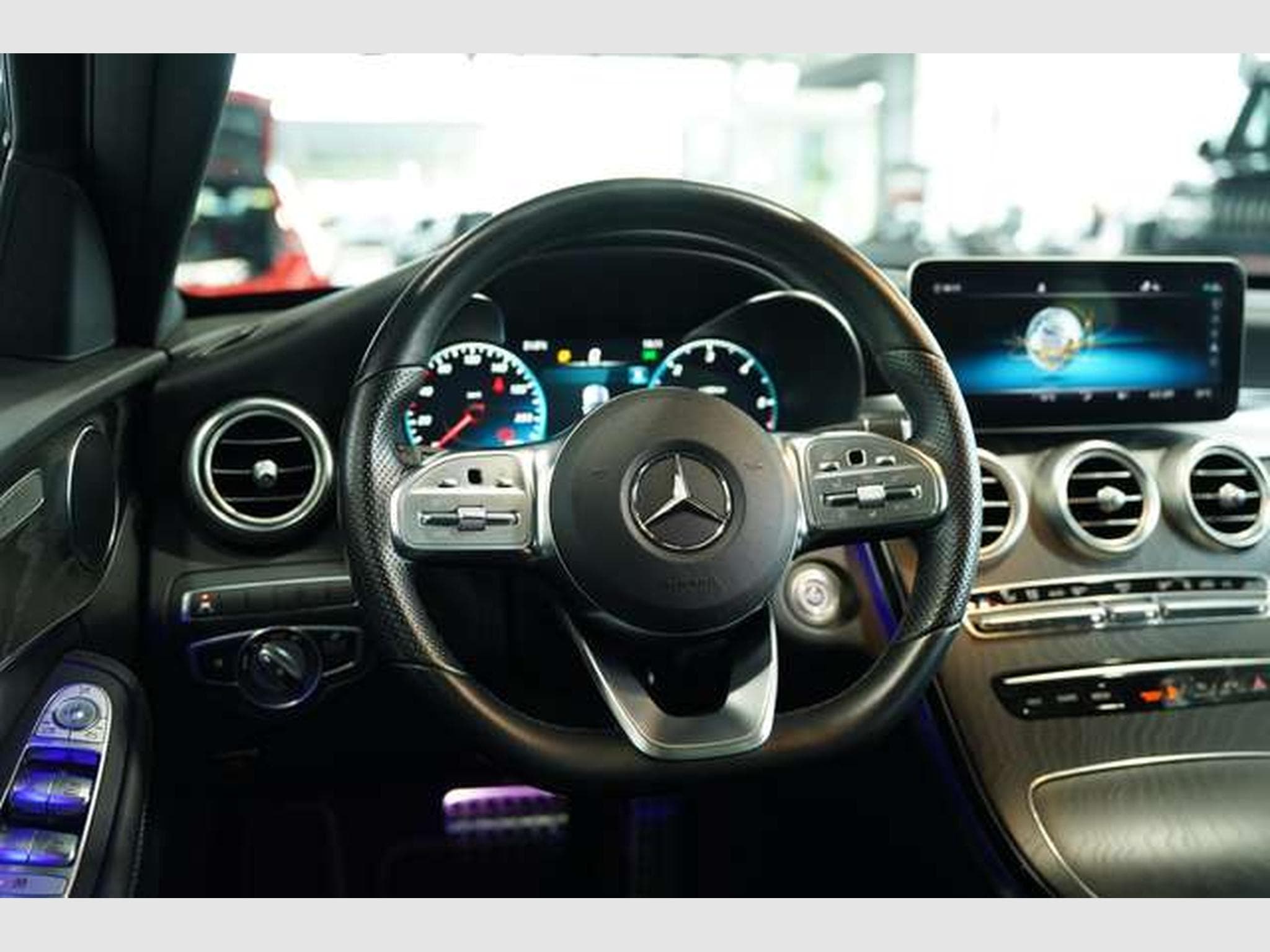 Mercedes C 300 d T AMG Line *2.H *Wide *Pano *Night (2019) - Photo 40