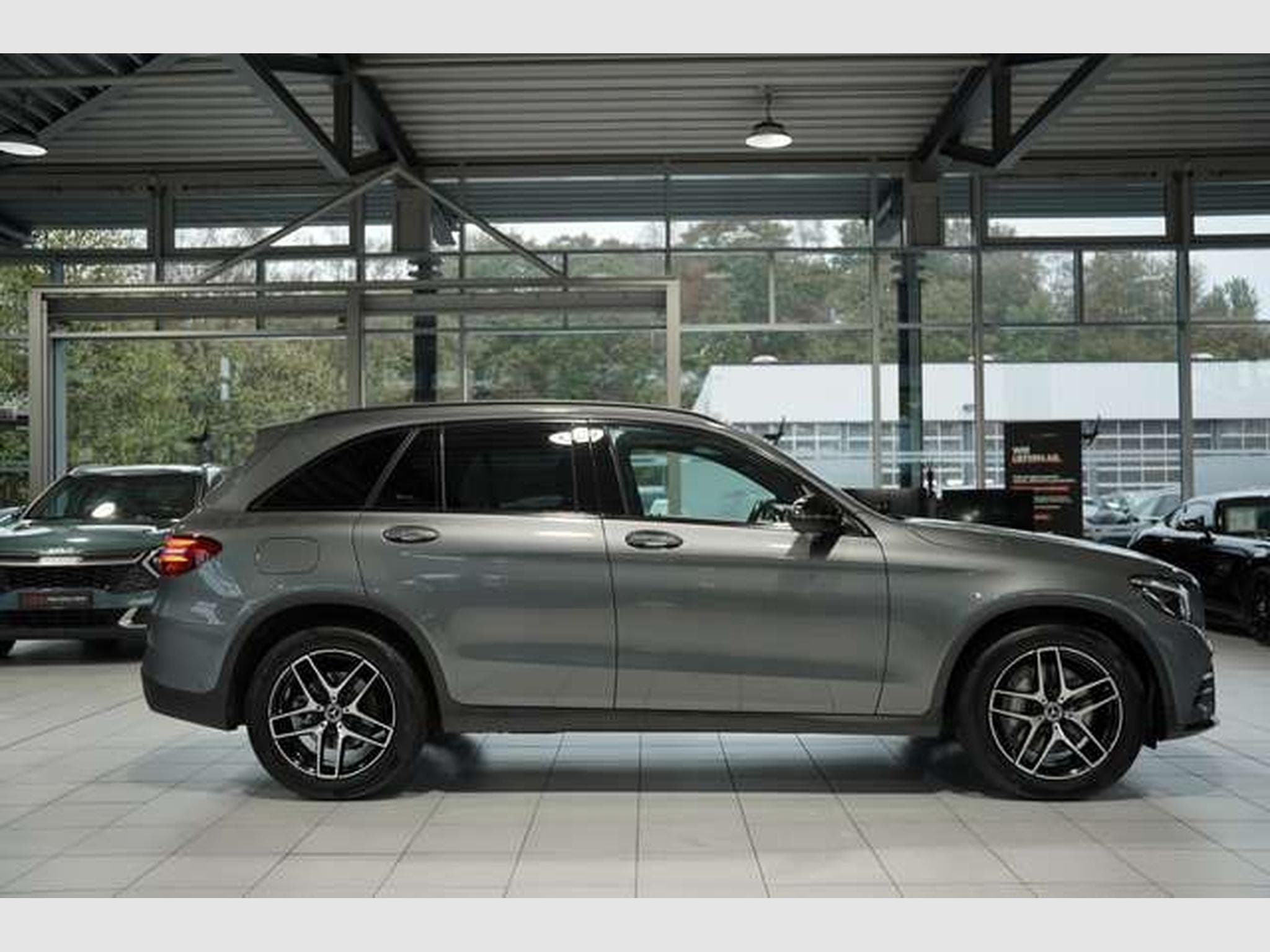 Mercedes GLC 250 4M AMG Line *2.Hand *Pano *Night *BURM (2019) - Photo 5