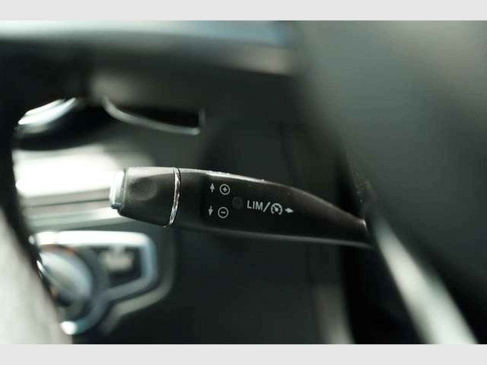 Mercedes GLC 250 4M AMG Line *2.Hand *Pano *Night *BURM (2019) - Photo 34