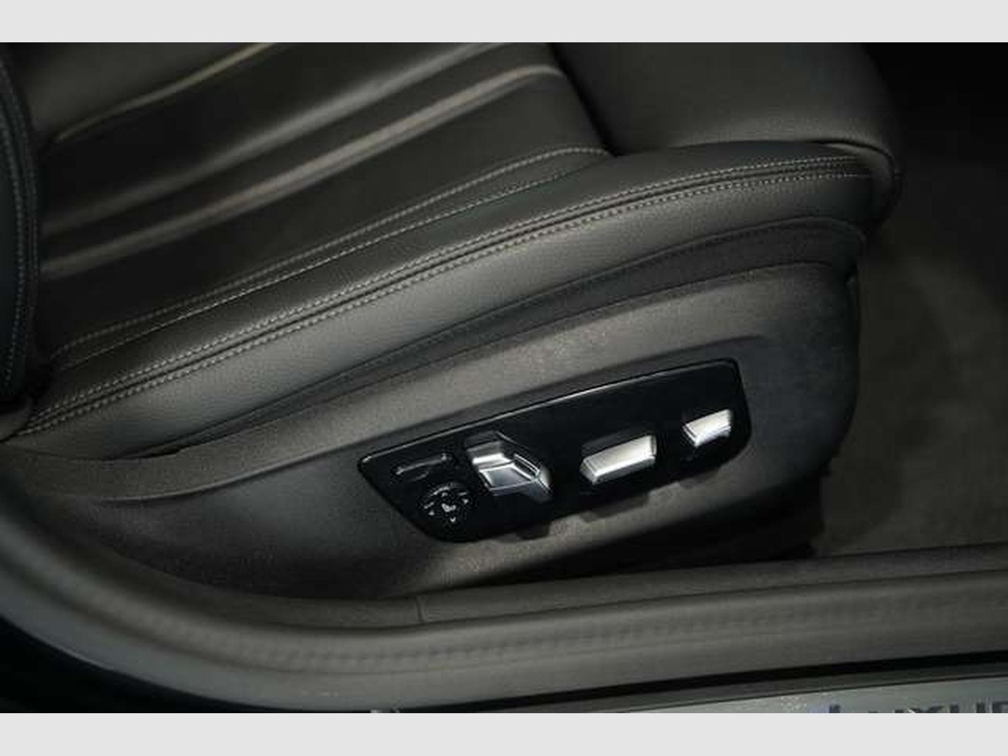 BMW 530 i xD Touring Luxury Line 2H *Pano *HUD *MwSt (2023) - Photo 17