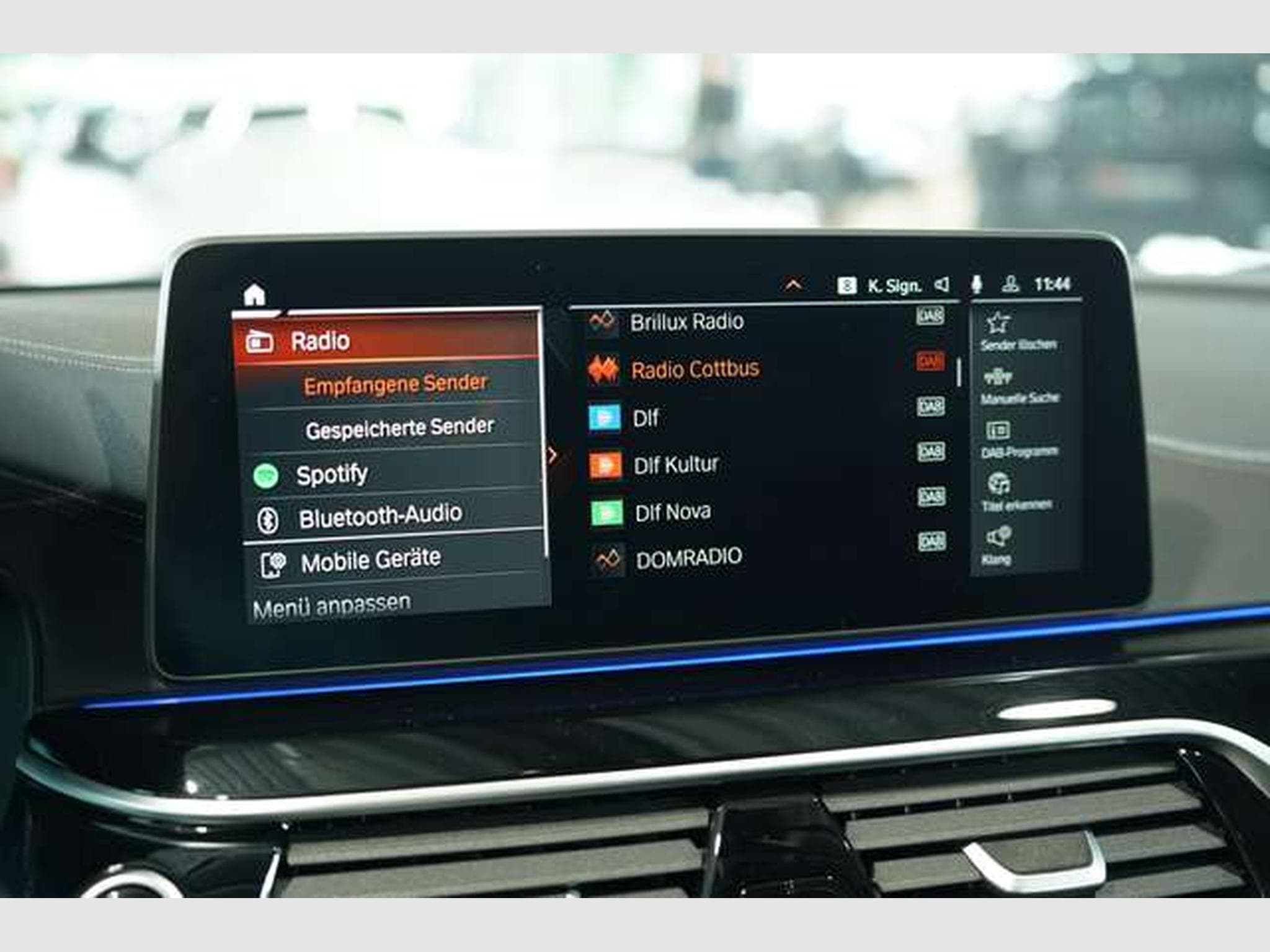 BMW 530 i xD Touring Luxury Line 2H *Pano *HUD *MwSt (2023) - Photo 35