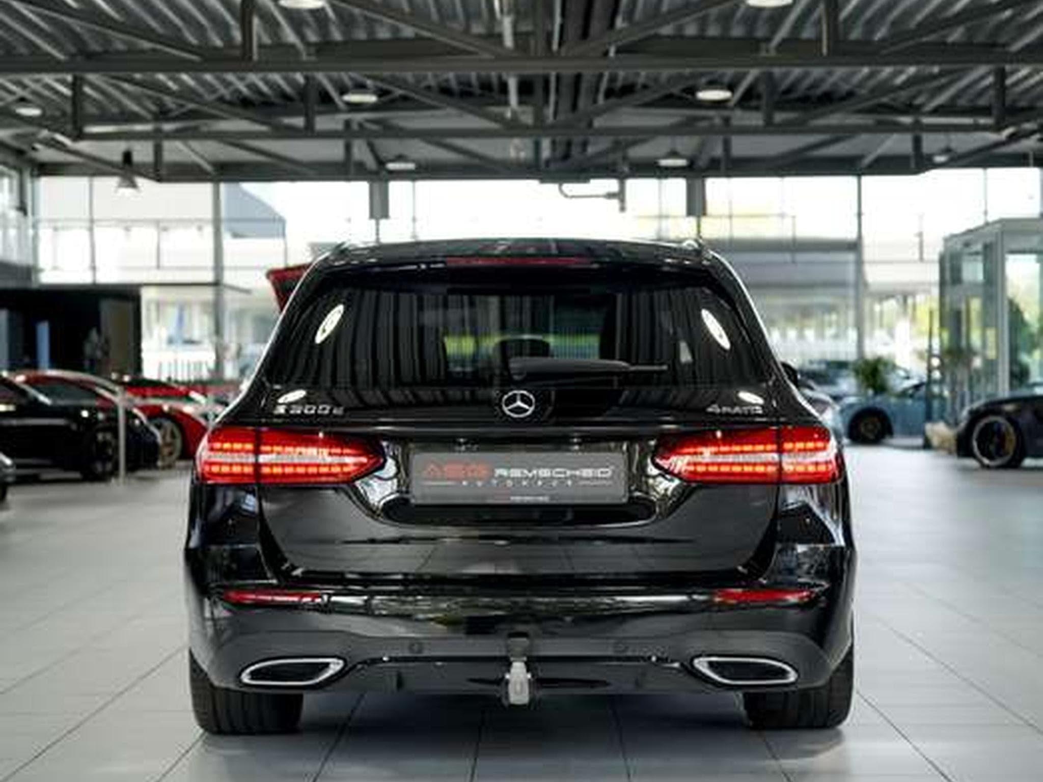 Mercedes E 300 d 4M T AMG Line 2H *Pano *BURM *Night *AHK (2022) - Photo 9