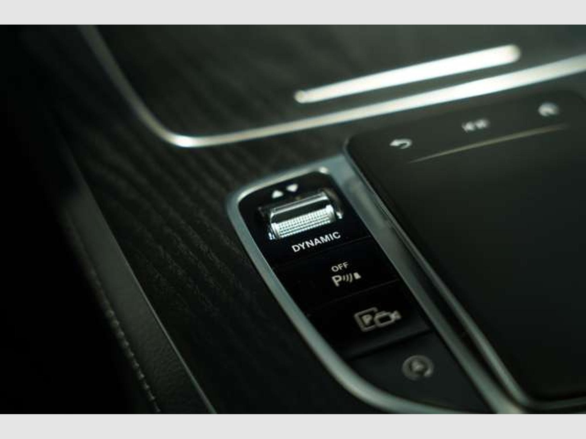 Mercedes E 300 d 4M T AMG Line 2H *Pano *BURM *Night *AHK (2022) - Photo 31