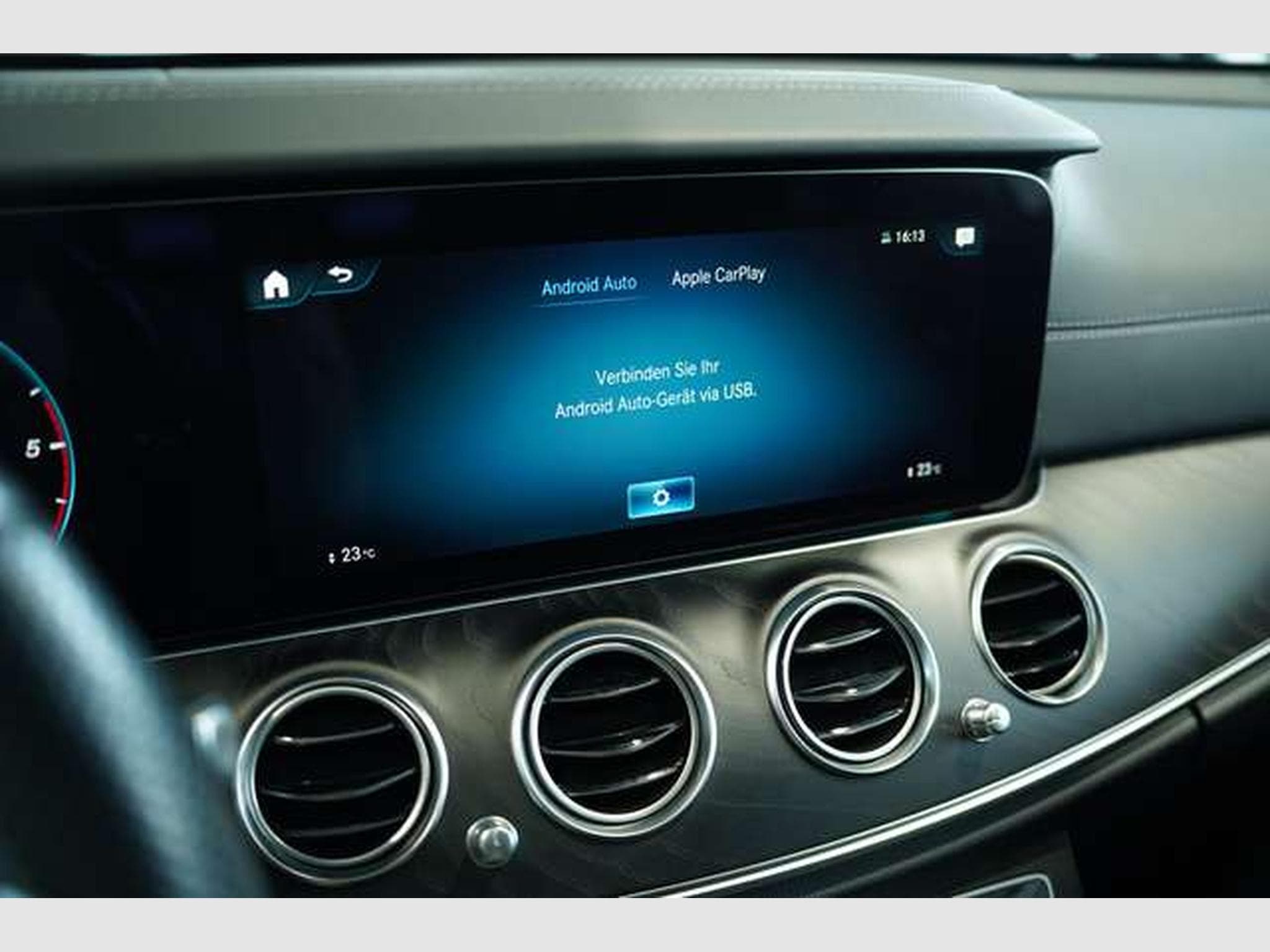 Mercedes E 300 d 4M T AMG Line 2H *Pano *BURM *Night *AHK (2022) - Photo 37