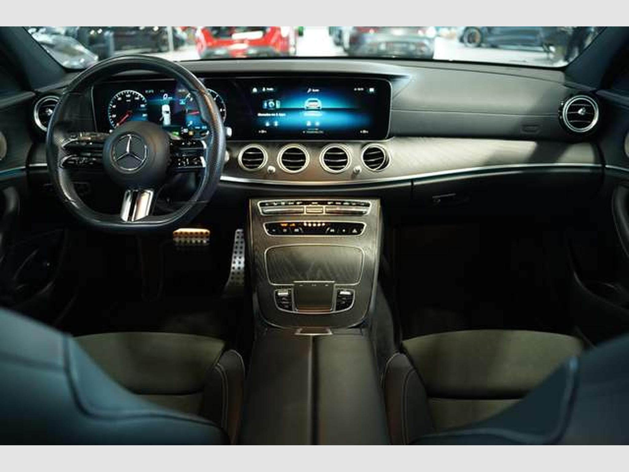 Mercedes E 300 d 4M T AMG Line 2H *Pano *BURM *Night *AHK (2022) - Photo 40