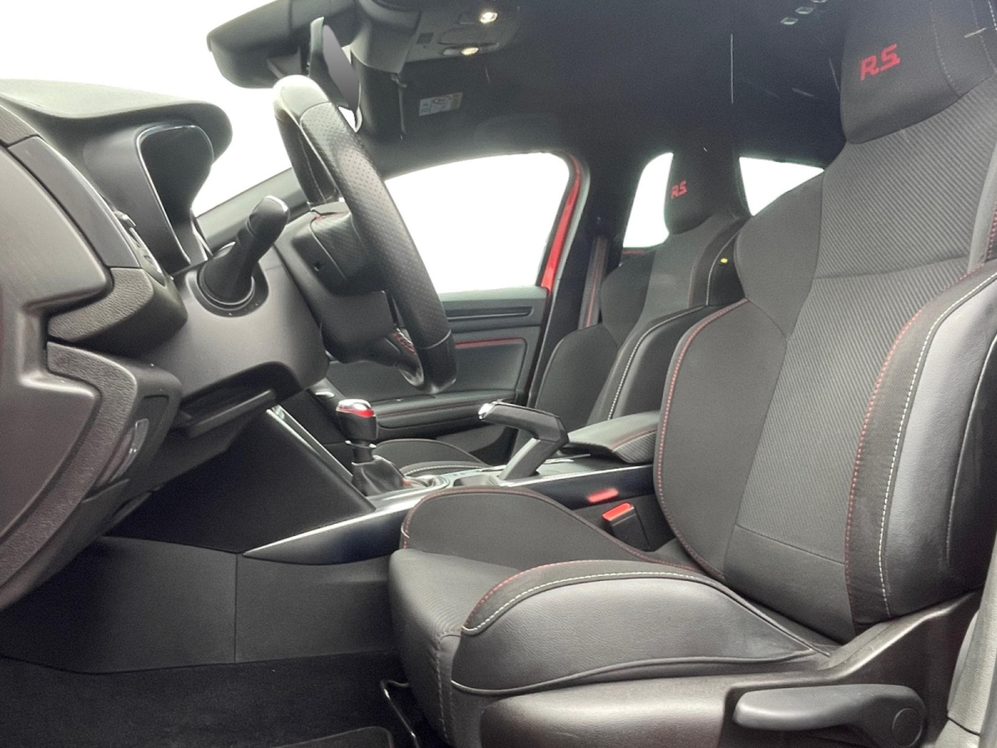 Renault Megane 1.8 TCe R.S. 300 GPF (2021) - Foto 7