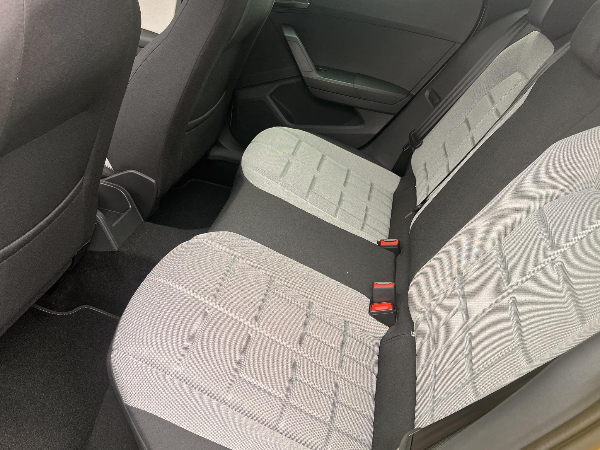 Seat Arona FR 1.0TSI 115 DSG7 (2026) - Foto 4