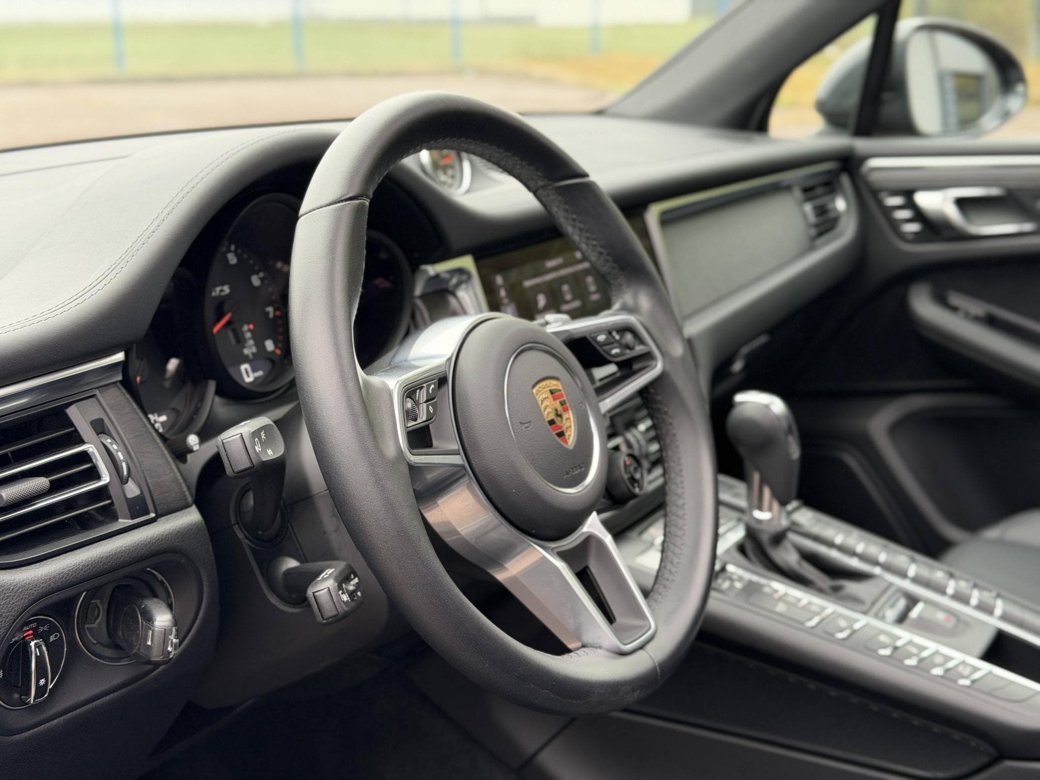 Porsche Macan GTS PHASE 2 / 2.9 V6 380ch / 1ère main / suivi complet Porsc (2020) - Foto 23
