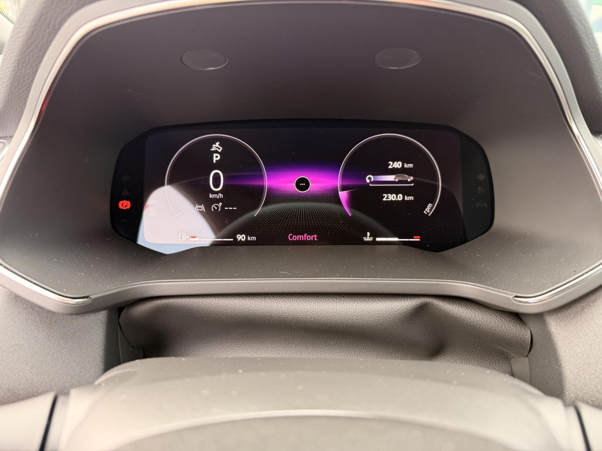 Renault Captur 1.3 Tce 140 Mild Hybrid Techno EDC (2026) - Photo 15